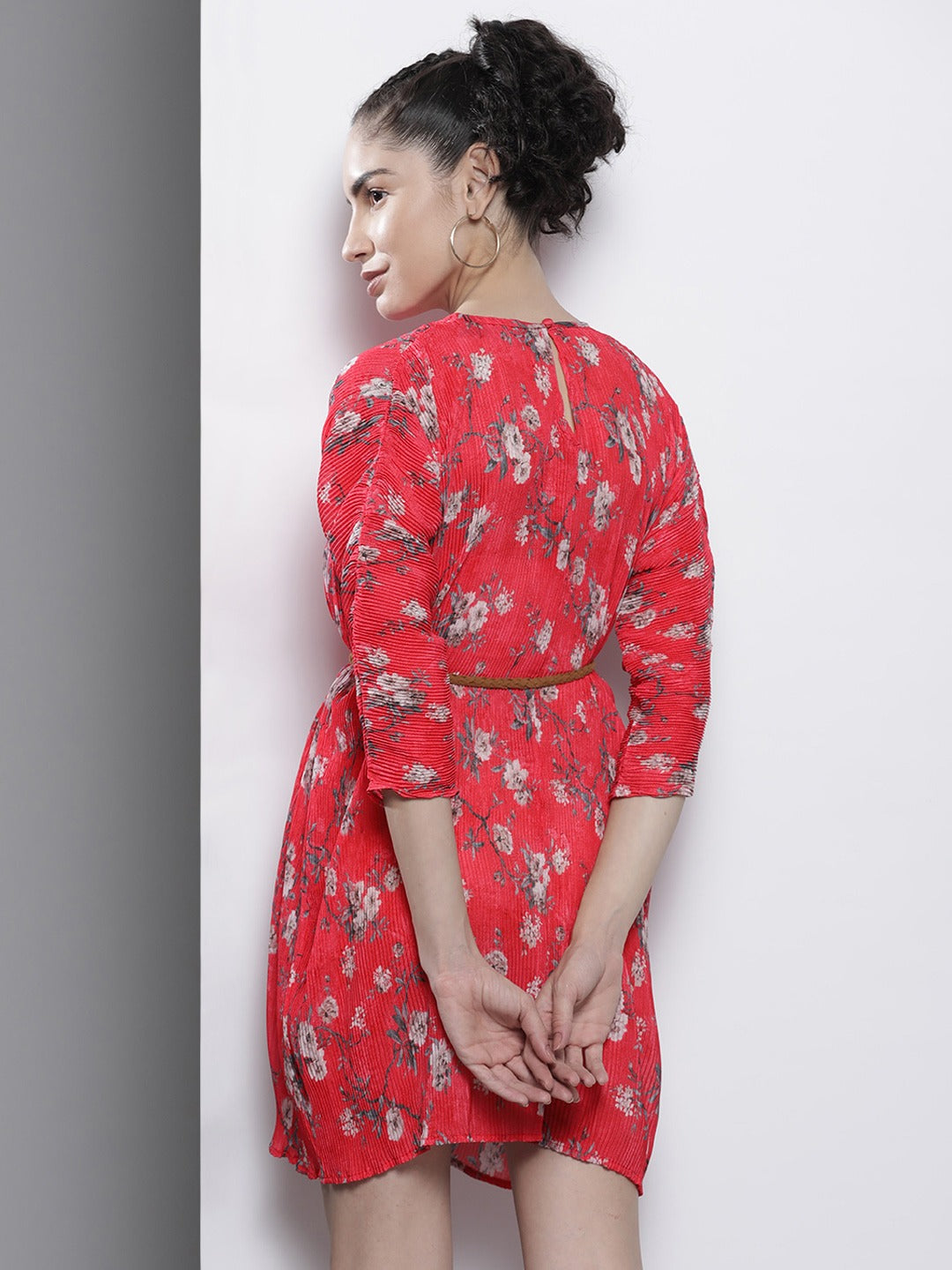 Red Floral Pleated Chinon Bodycon Dress