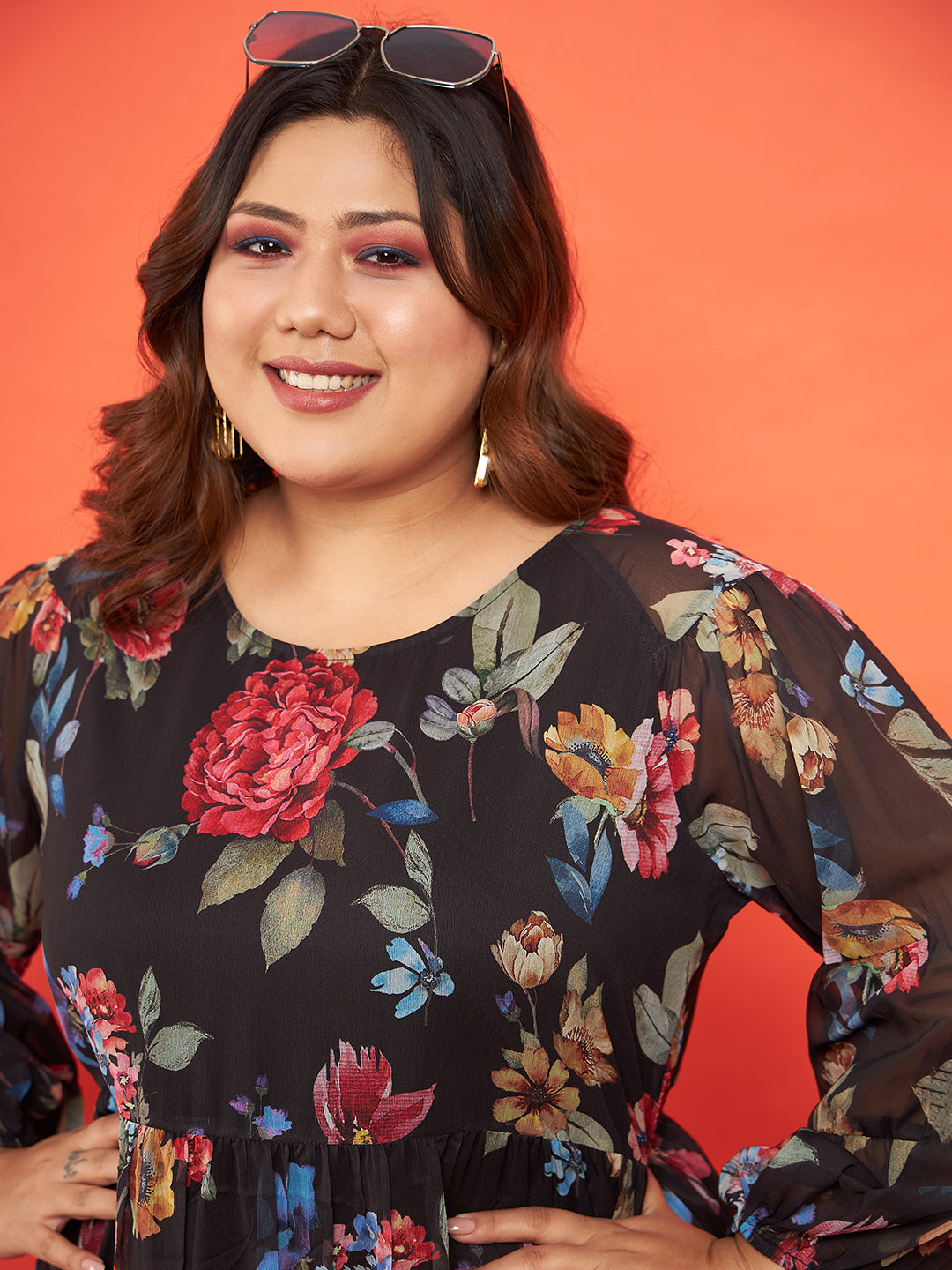 Black Floral Raglan Sleeves Tiered Dress-SASSAFRAS Curve