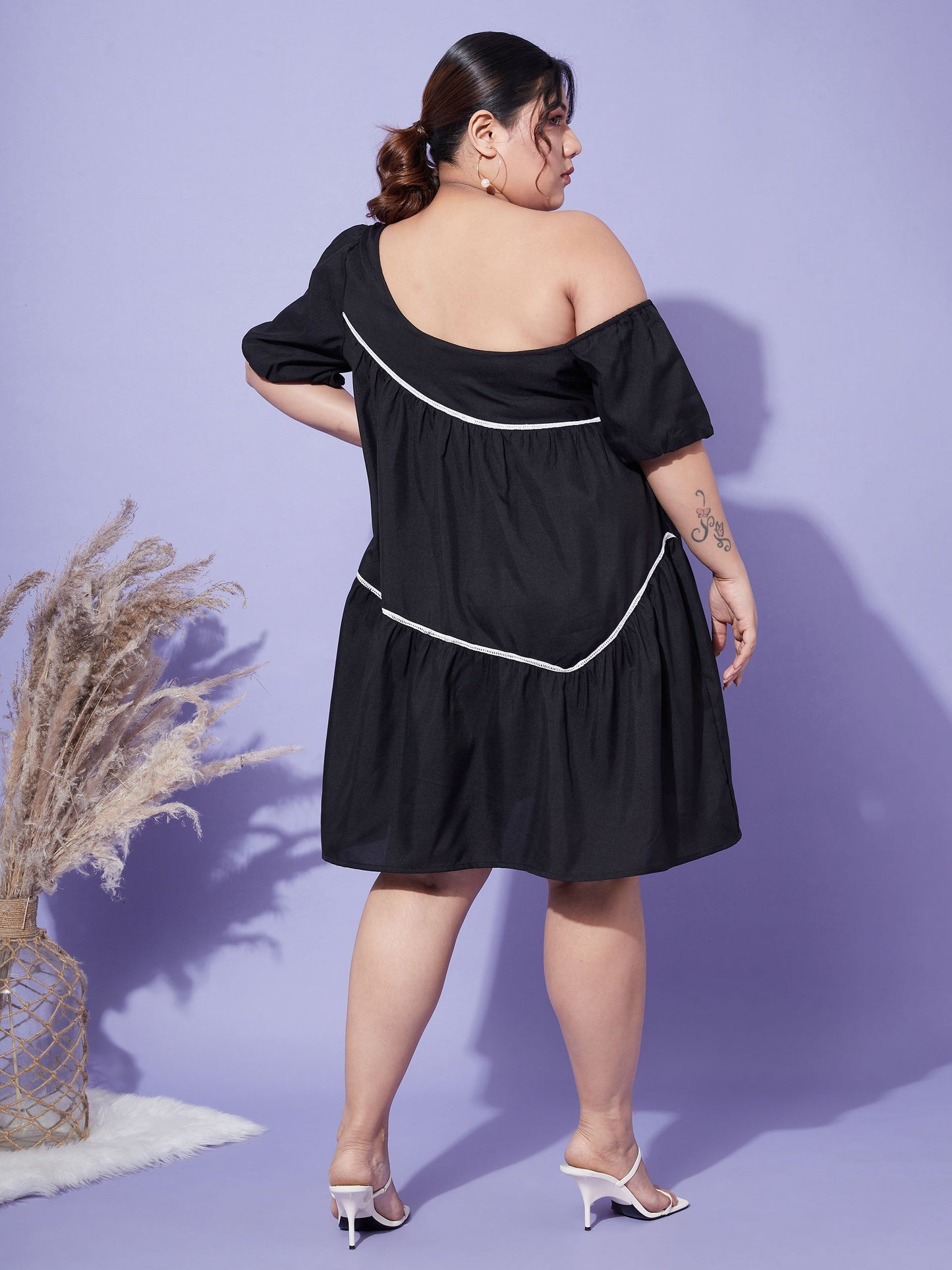 Black One Shoulder Loose Fit Short Dress
