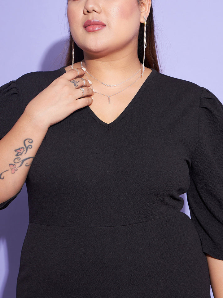 Black Solid Bodycon Dress-SASSAFRAS Curve