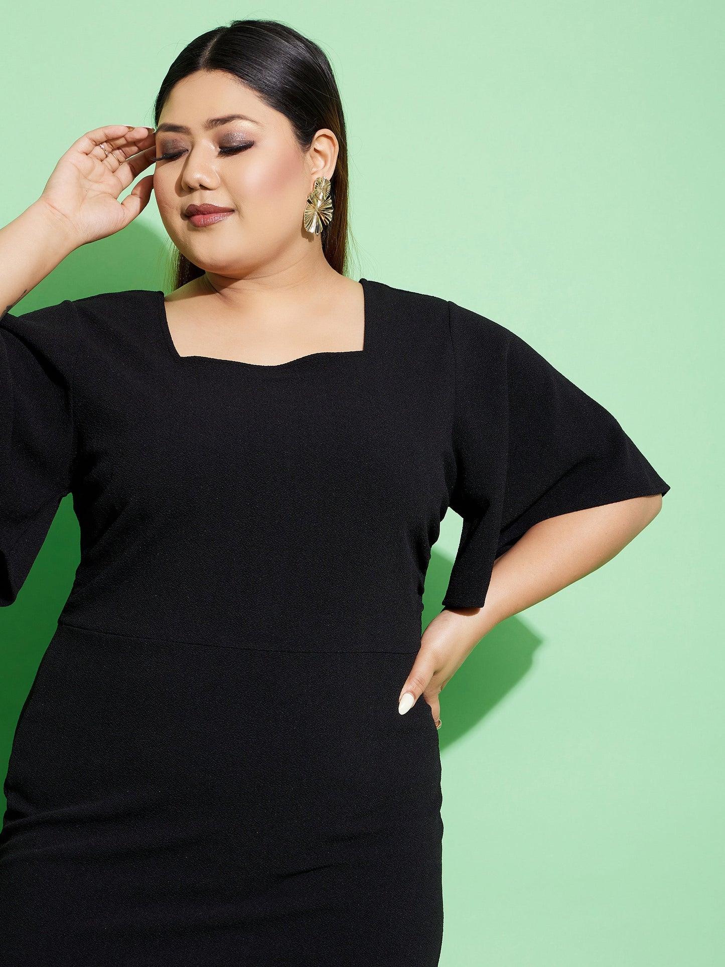 Black Butterfly Sleeve Bodycon Ankle Dress-SASSAFRAS Curve