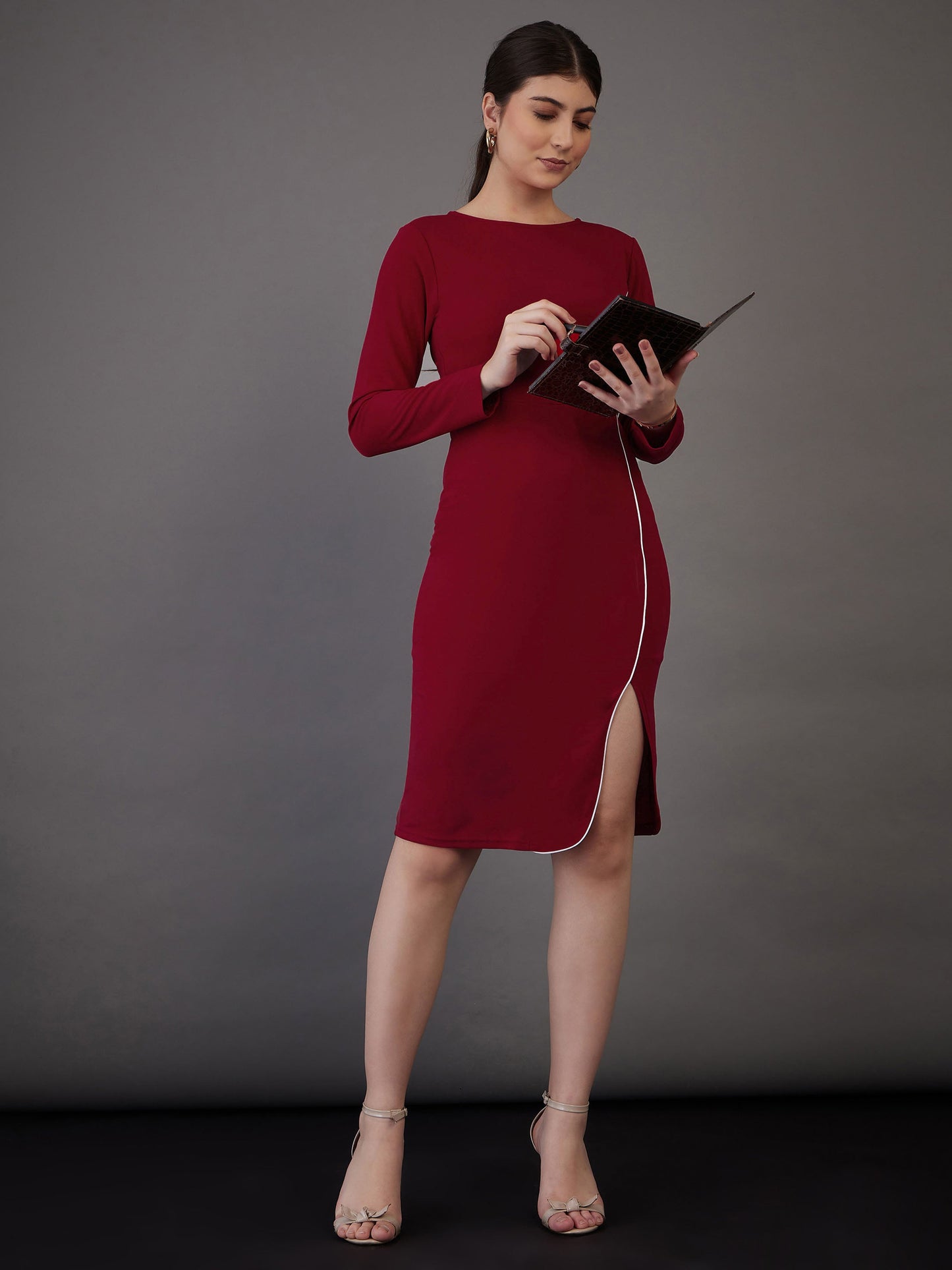 Red Contrast Piping Bodycon Midi Dress