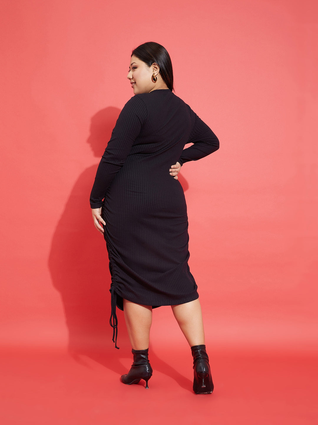Black Rib Side Ruching Bodycon Dress-SASSAFRAS Curve
