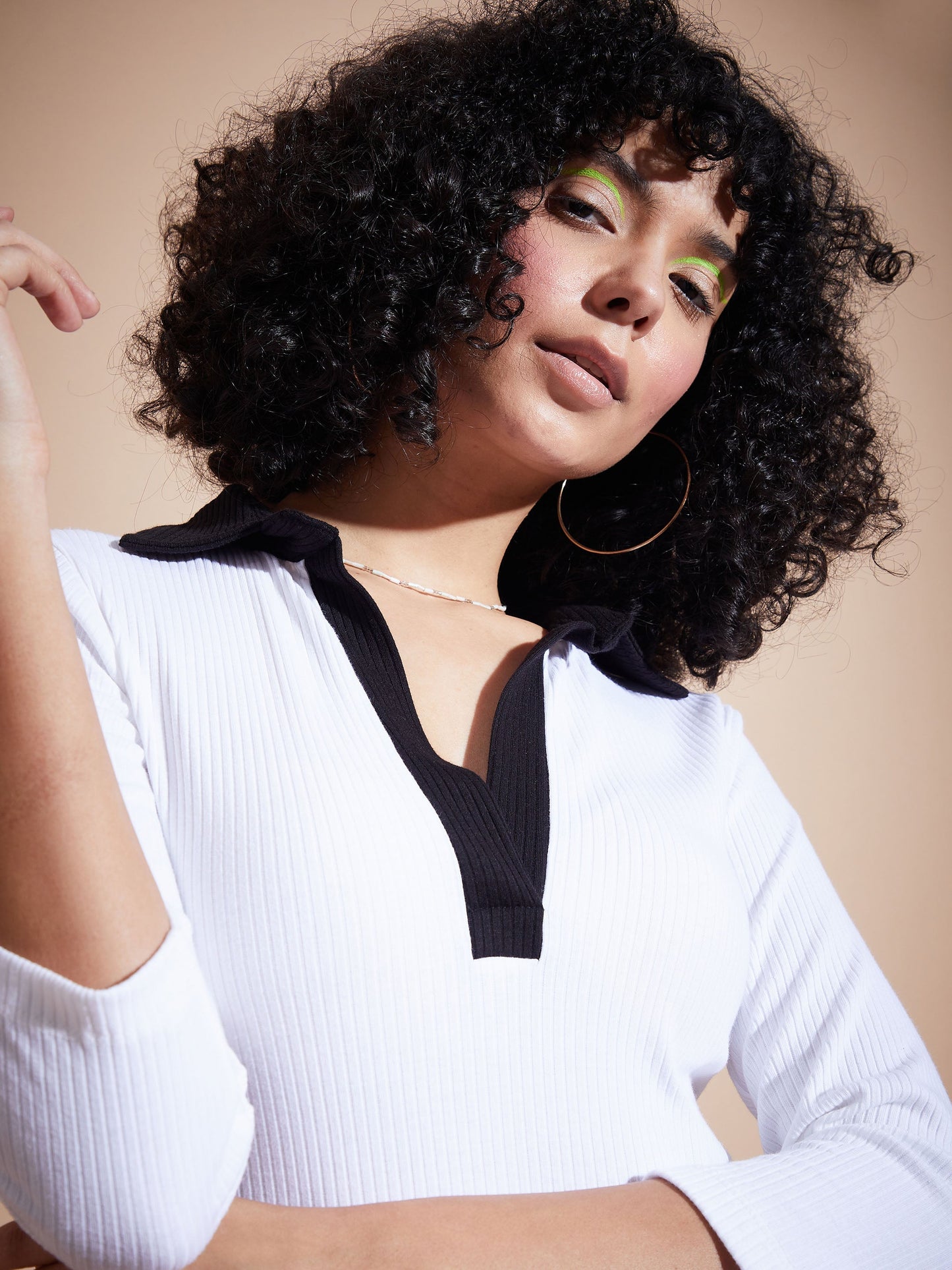White Rib Contrast Collar Midi Dress