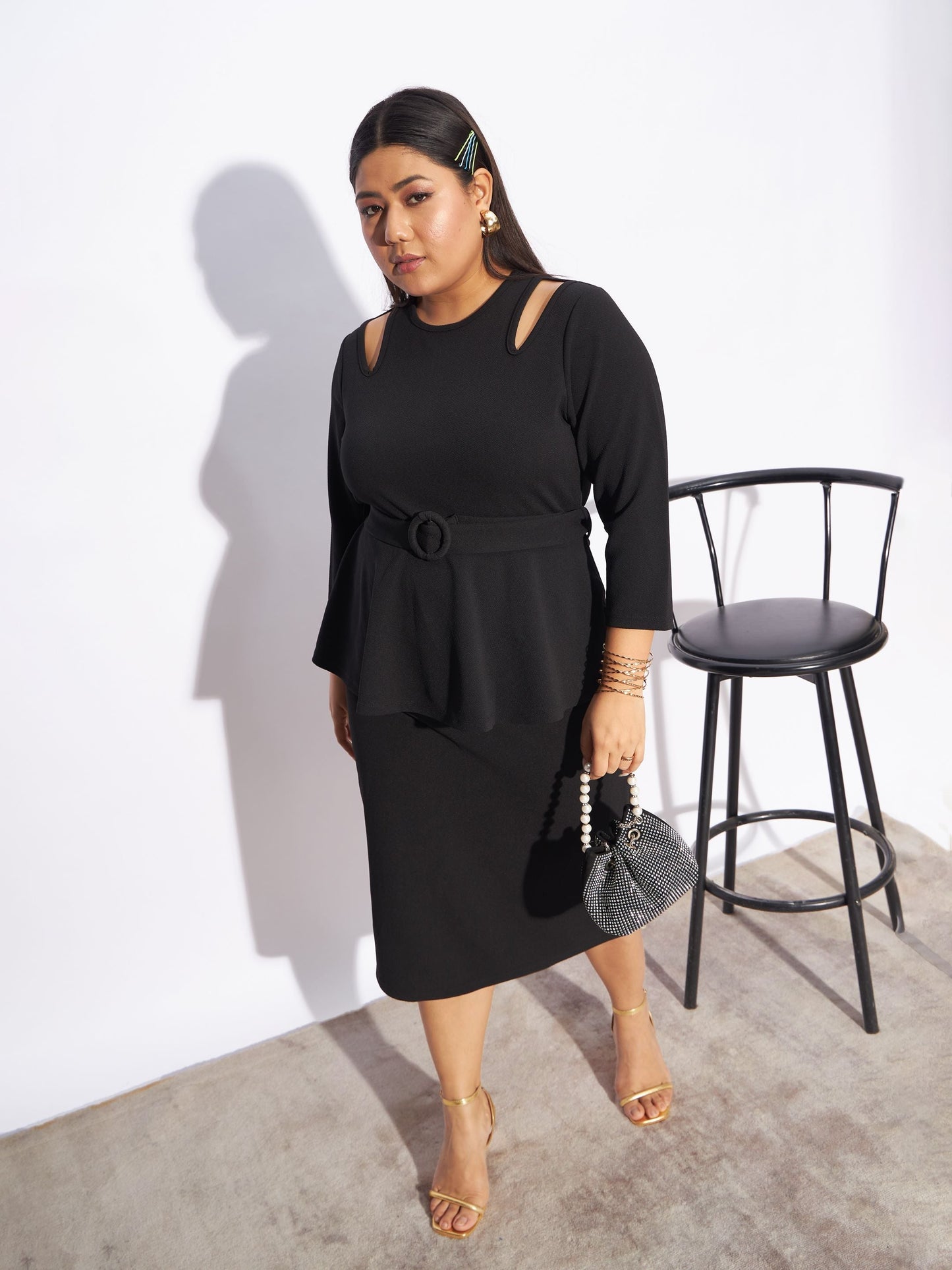 Black Front Peplum Bodycon Dress-SASSAFRAS Curve