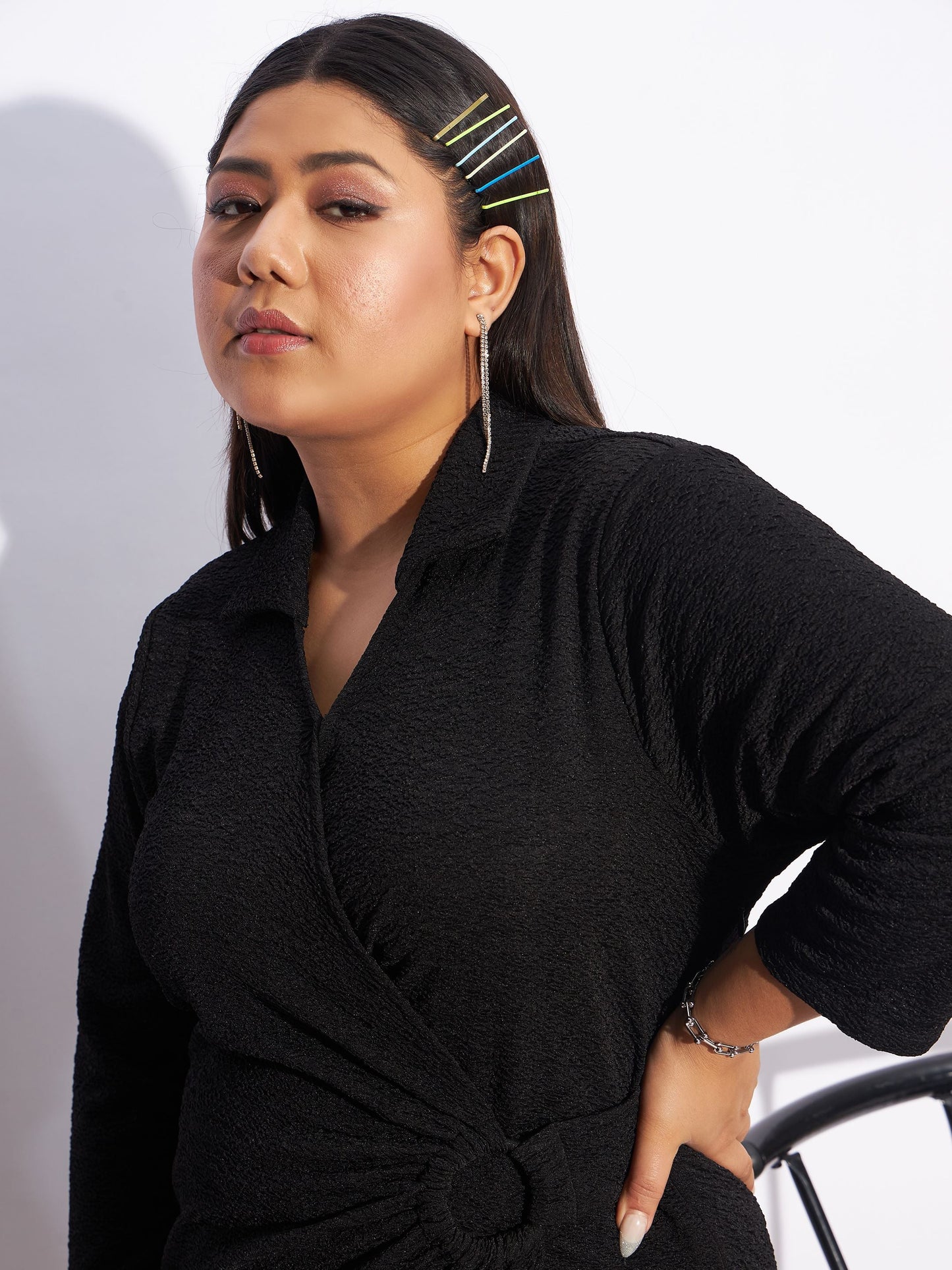 Black Wrap Bodycon Dress-SASSAFRAS Curve