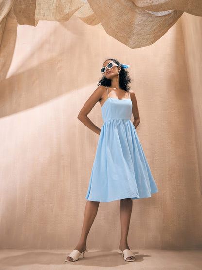 Blue Solid Back Tie-Dori Midi Dress