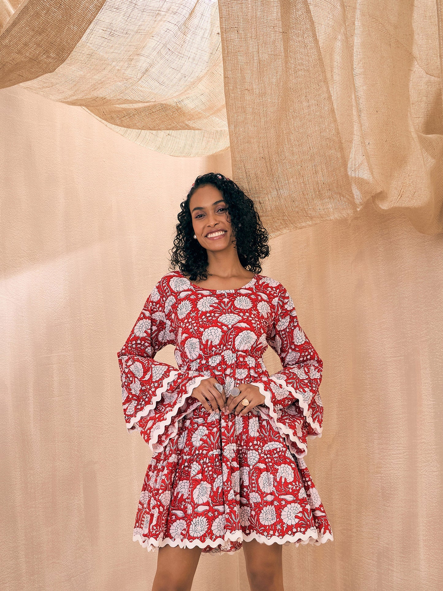 Red Floral Lace Detail Back Cut-Out Smocked Dress