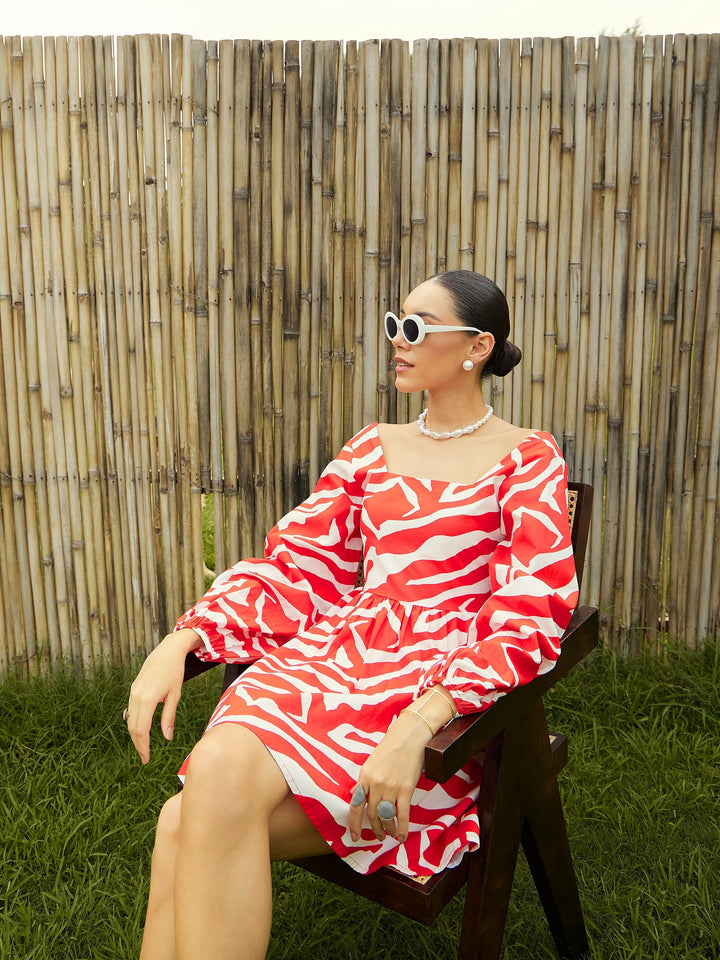 Women Red &amp; White Printed Back Tie Knot Dress