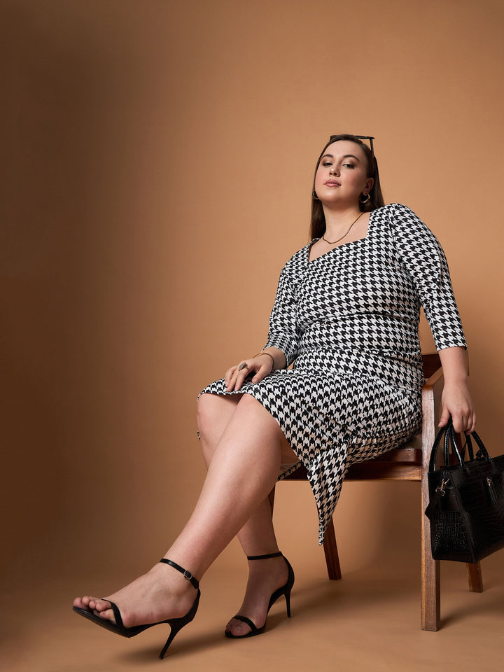 Black &amp; White Houndstooth Ruched Dress-SASSAFRAS Curve