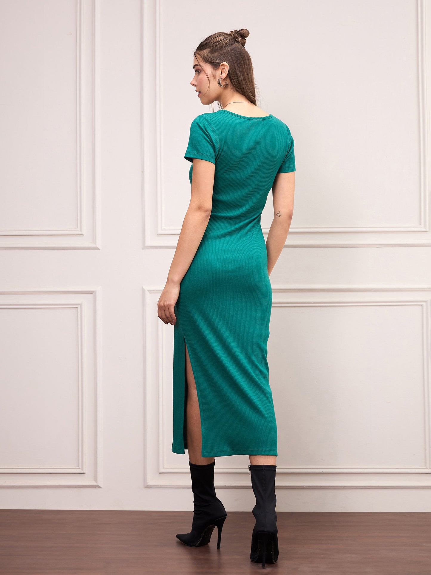 Bottle Green Rib V-Neck Midi Dress