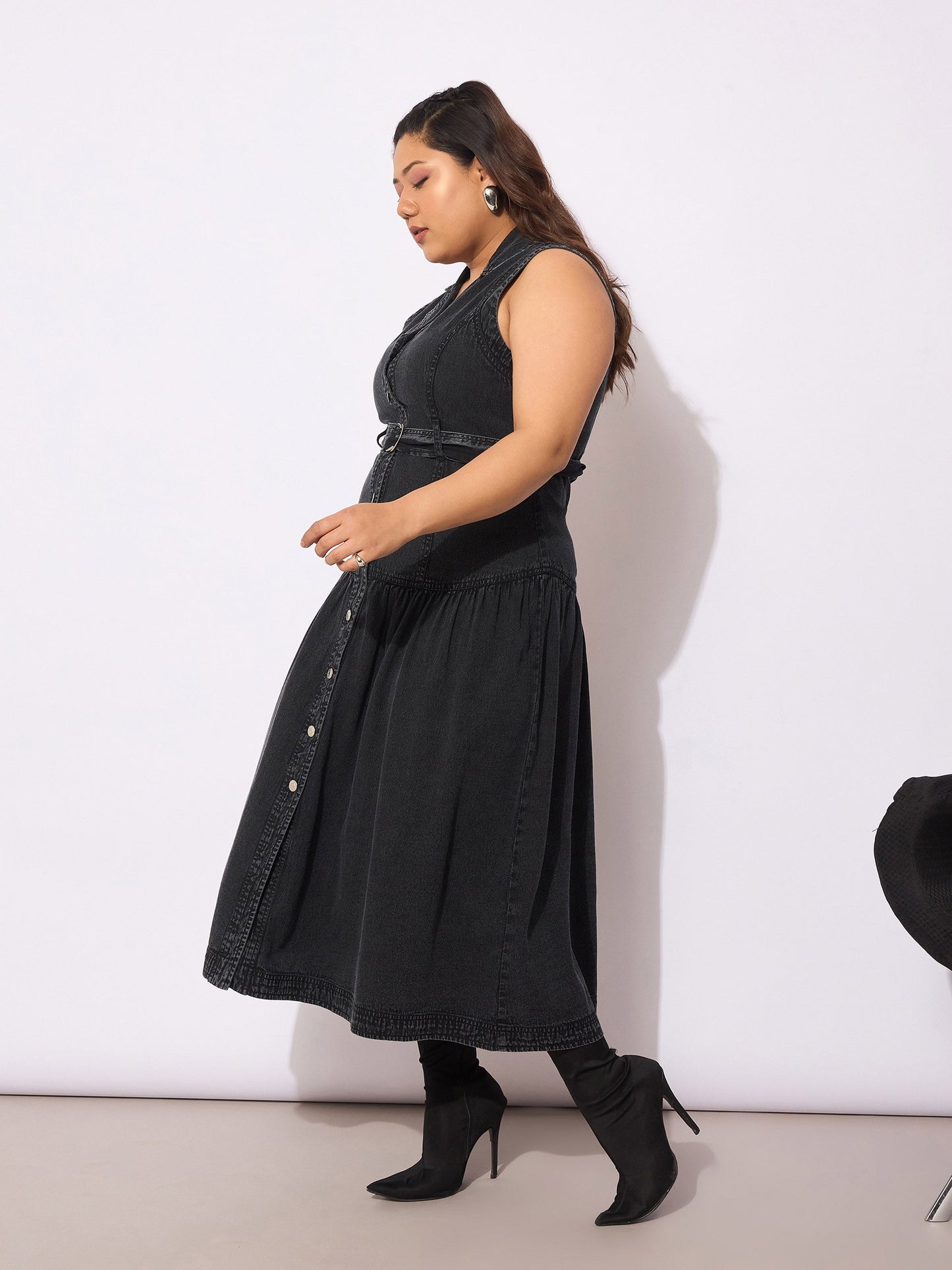 Black Tencel Front Open Sleeveless Flared Dress