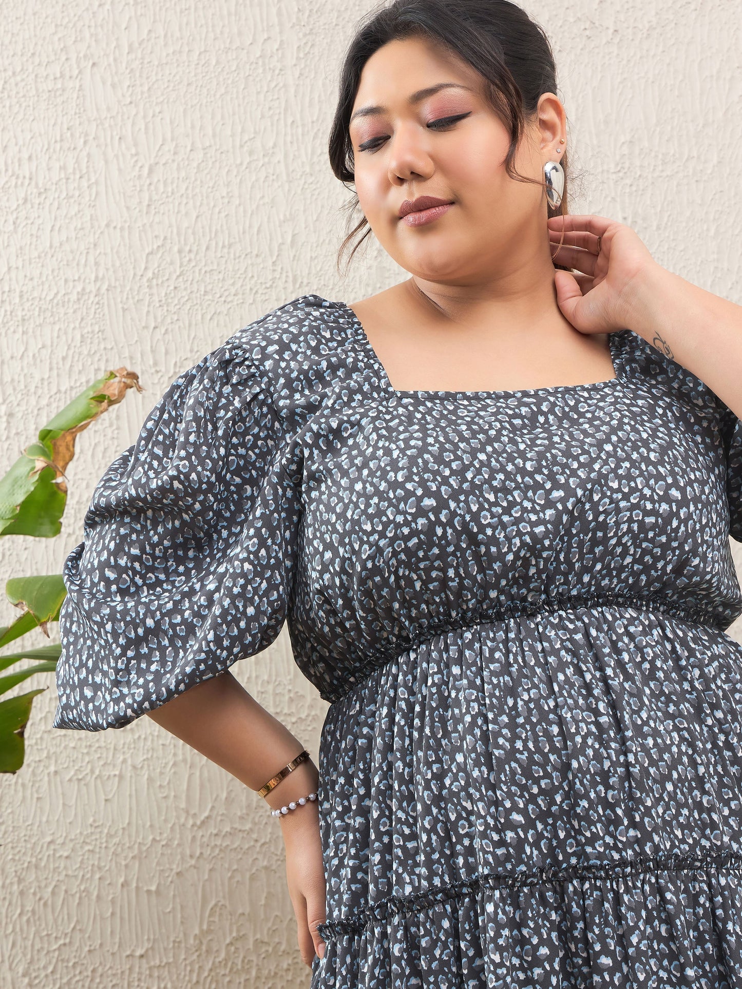 Grey Animal Print Short Tired Dress