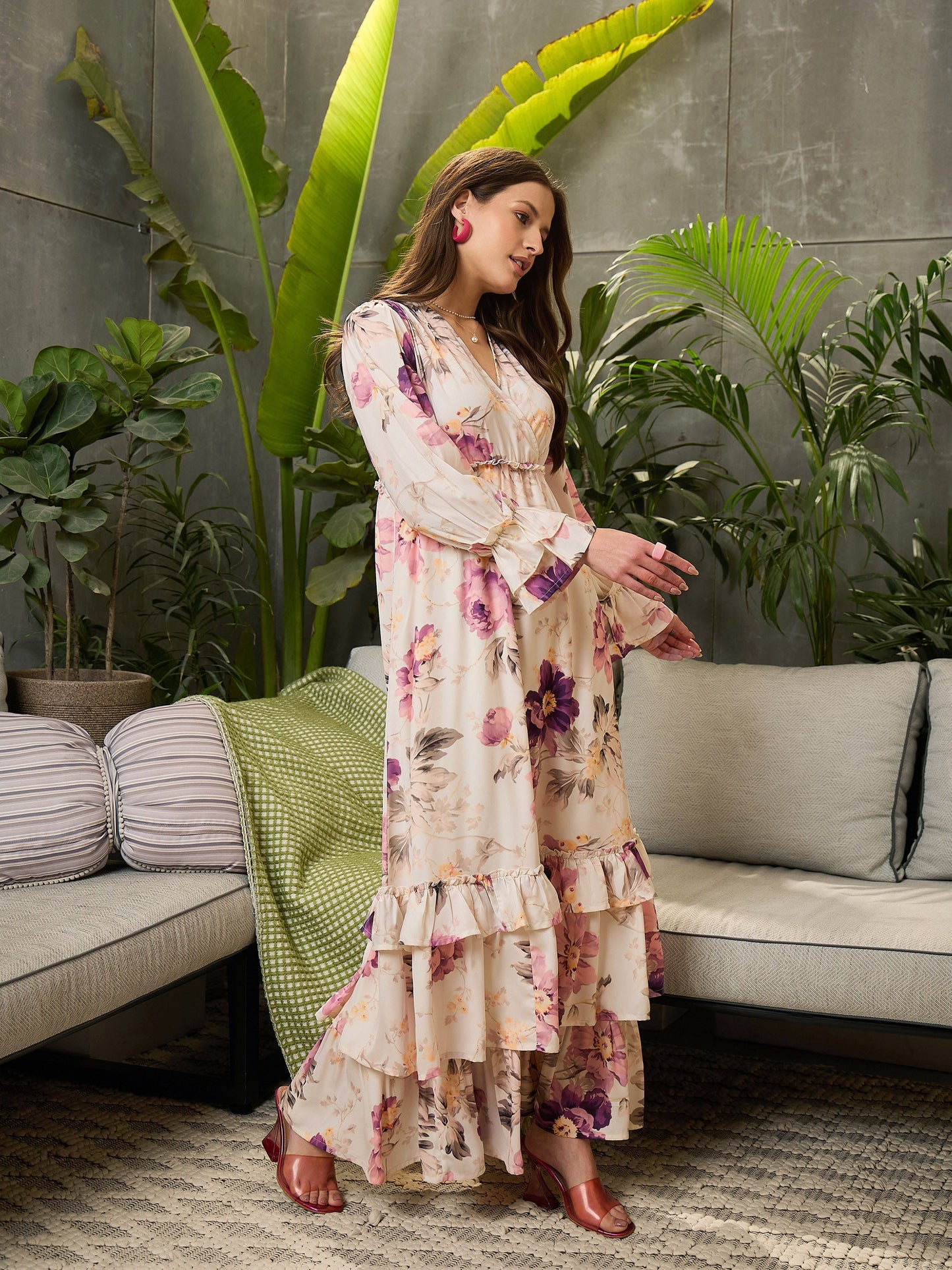 Women Off-White Floral V-Neck Flared Maxi Dress
