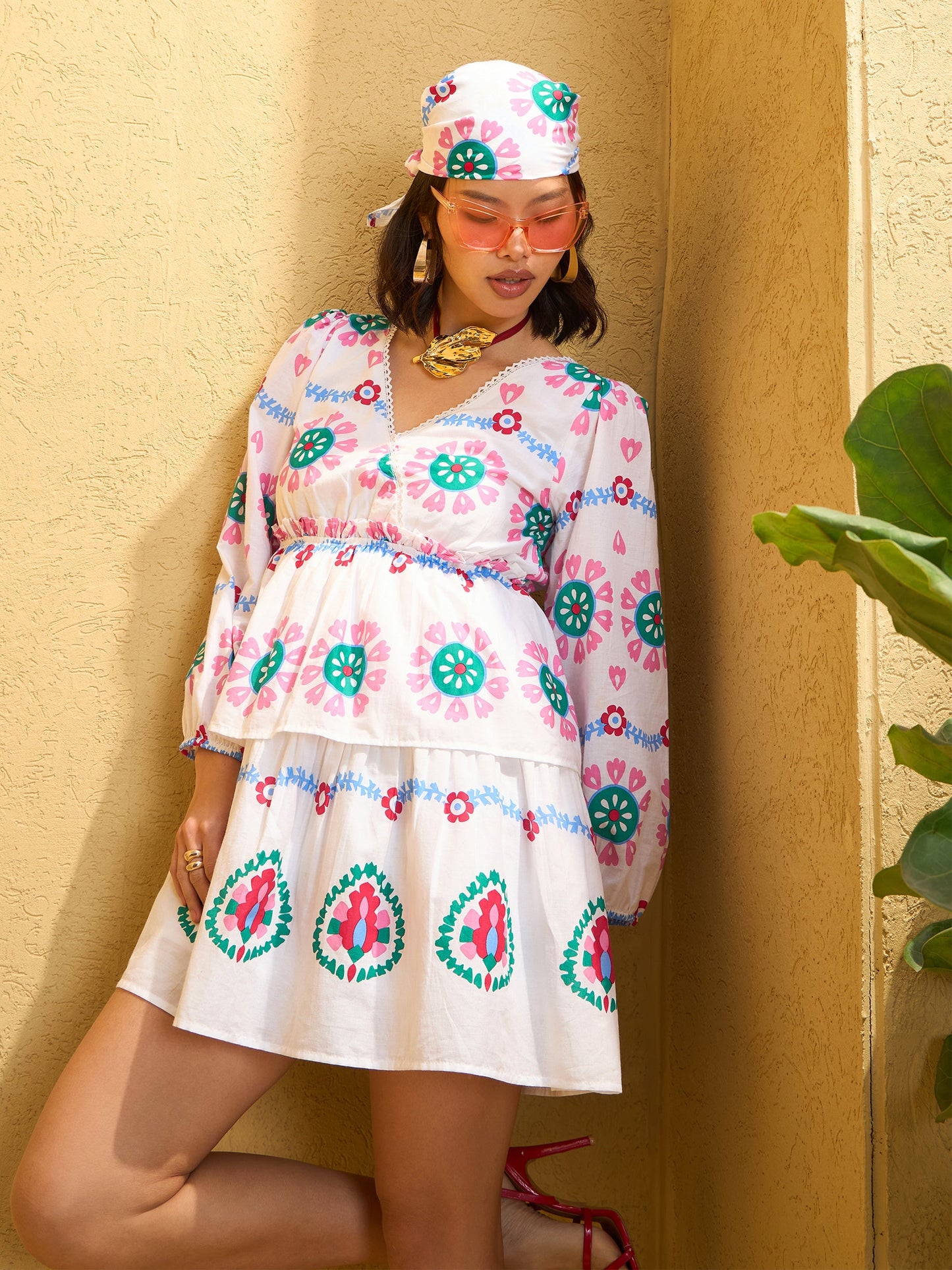 Women White Floral Wrap Neck Short Dress