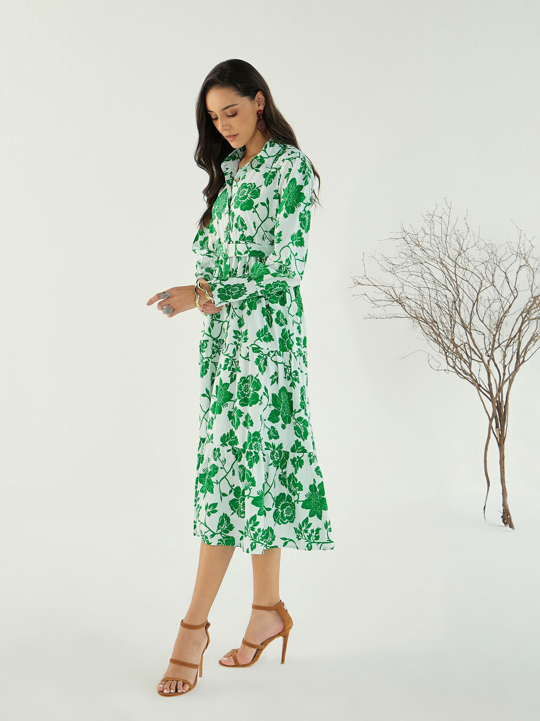 Women White &amp; Green Floral Front-Button Midi Dress