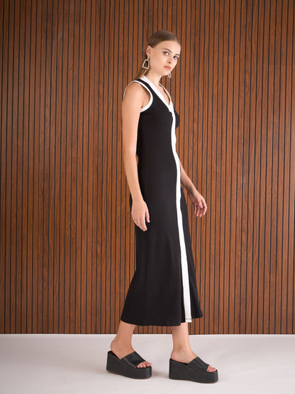 Women Black Rib With White Contrast Button Maxi Dress