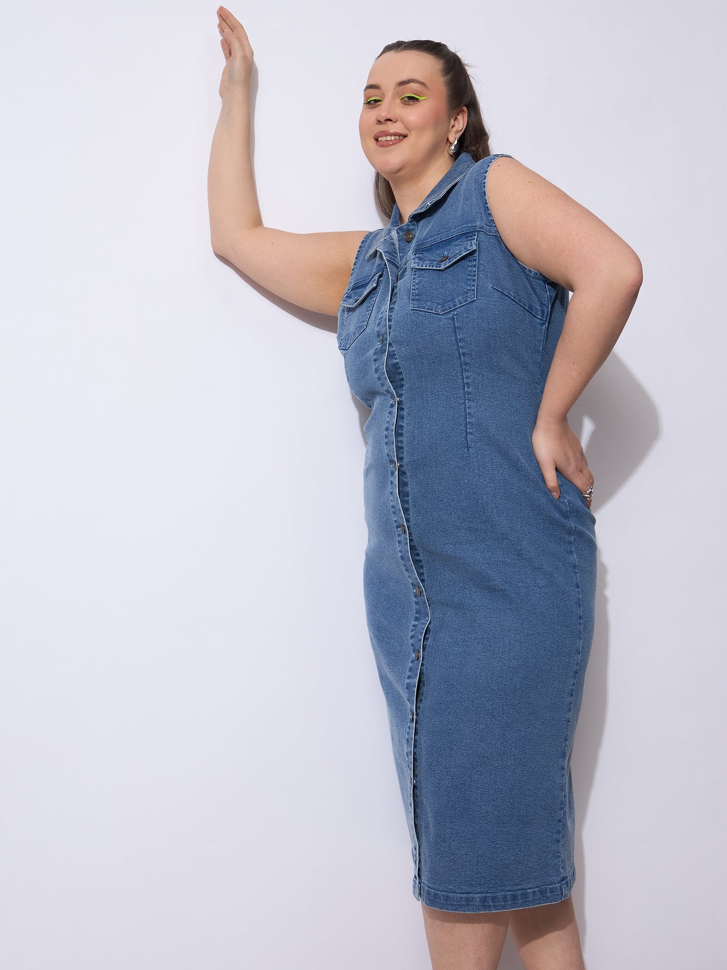 Blue Wash Denim Front Button Midi Dress-SASSAFRAS Curve