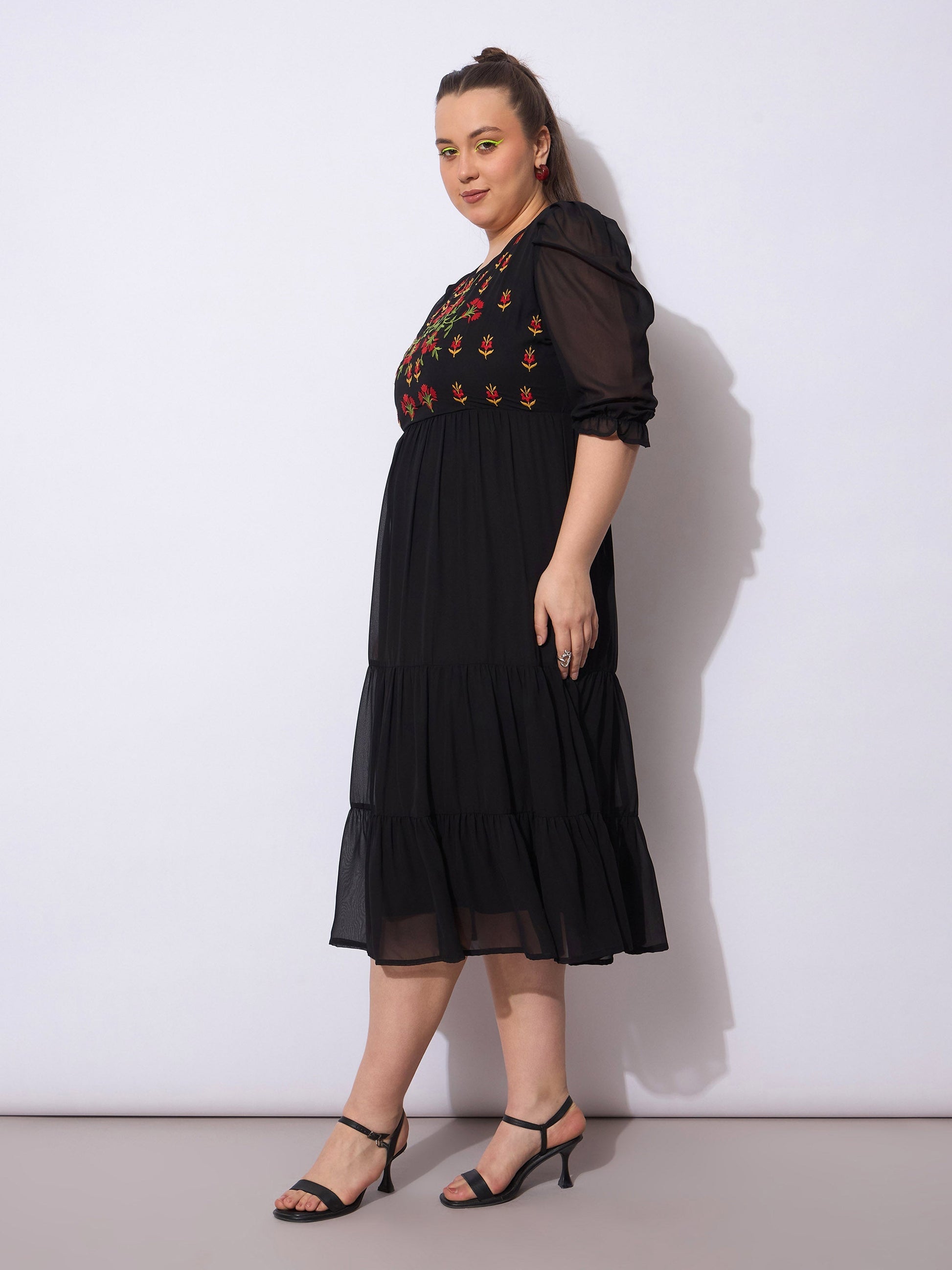 Black Embroidered Georgette Tiered Midi Dress-SASSAFRAS Curve