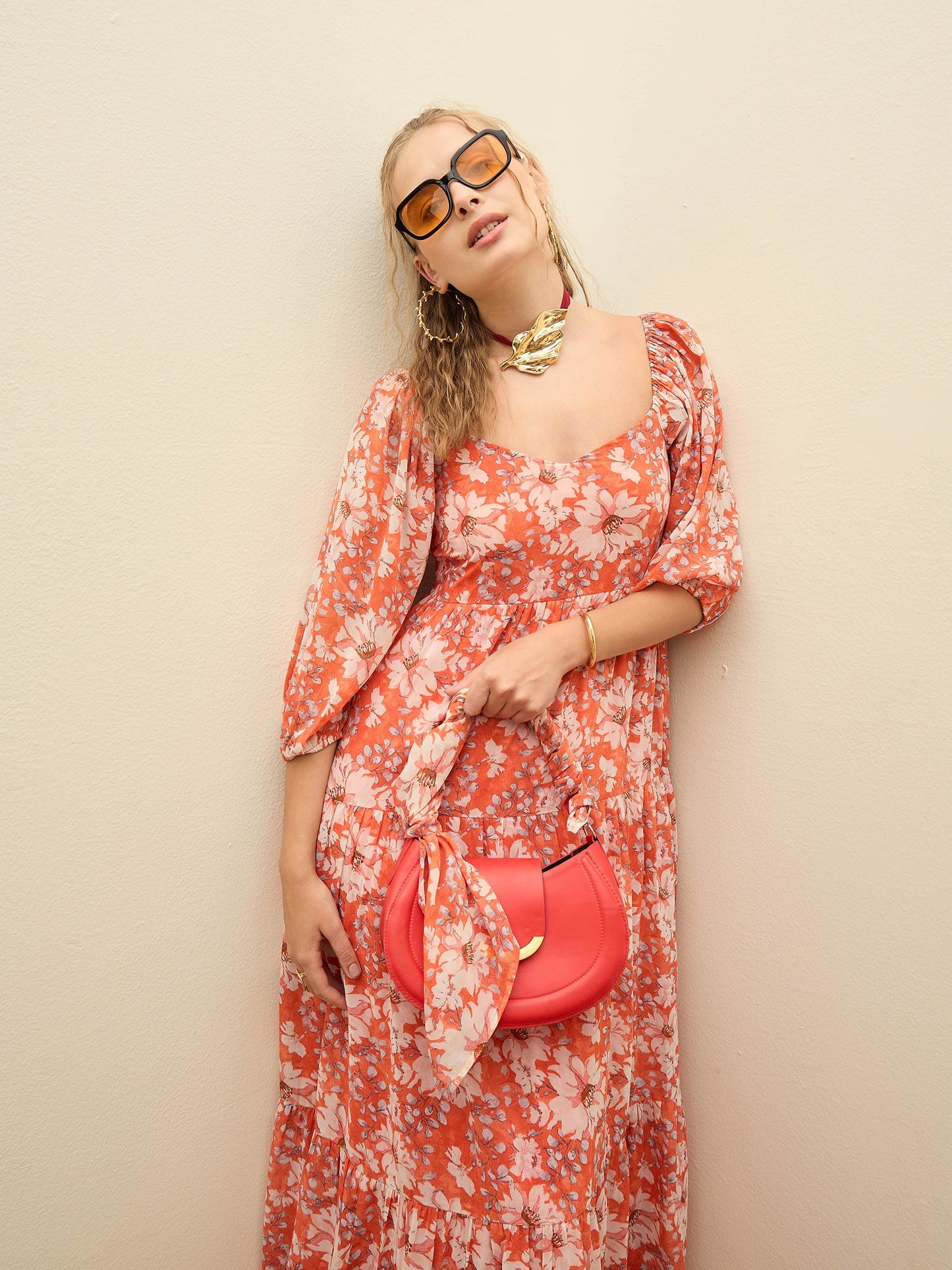 Women Red Floral Sweetheart Neck Maxi Dress