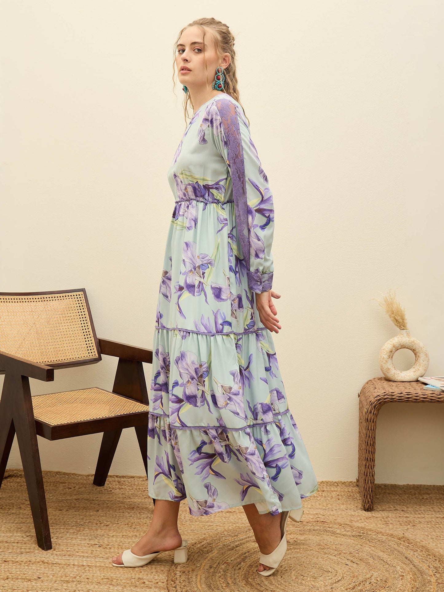 Women See Green Floral Tiered Maxi Dress