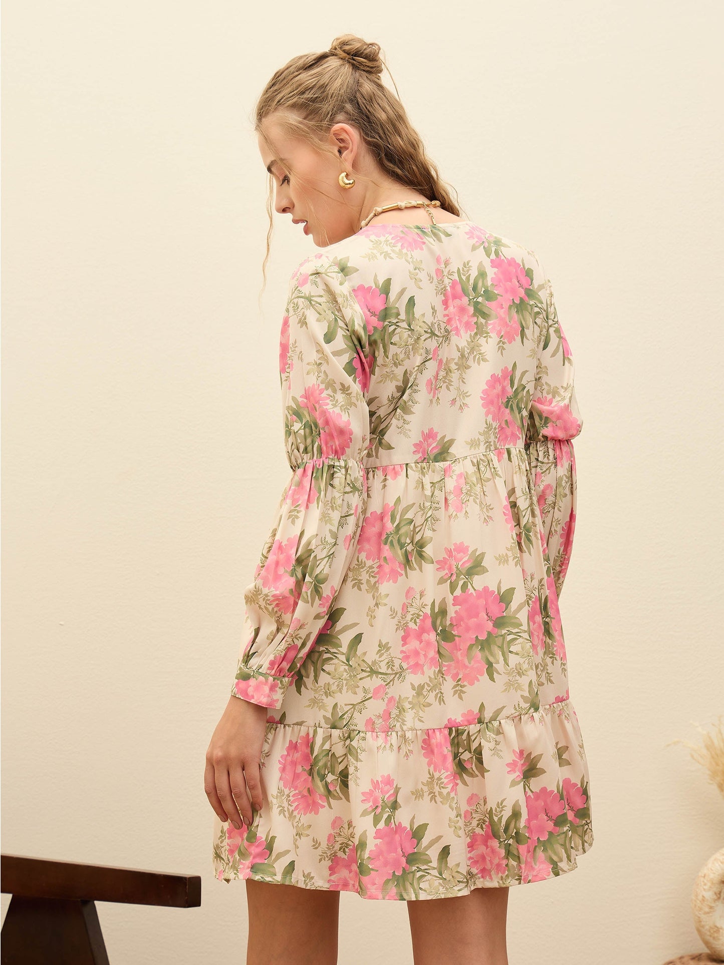 Women Beige Floral Ruffle Hem V-Neck Short Dress