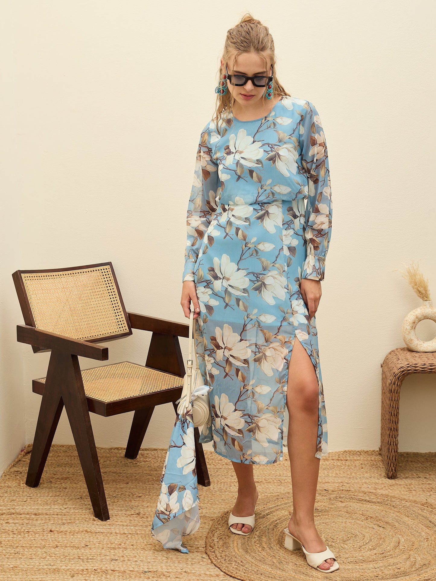 Women Blue Floral Front Yoke Midi Dress
