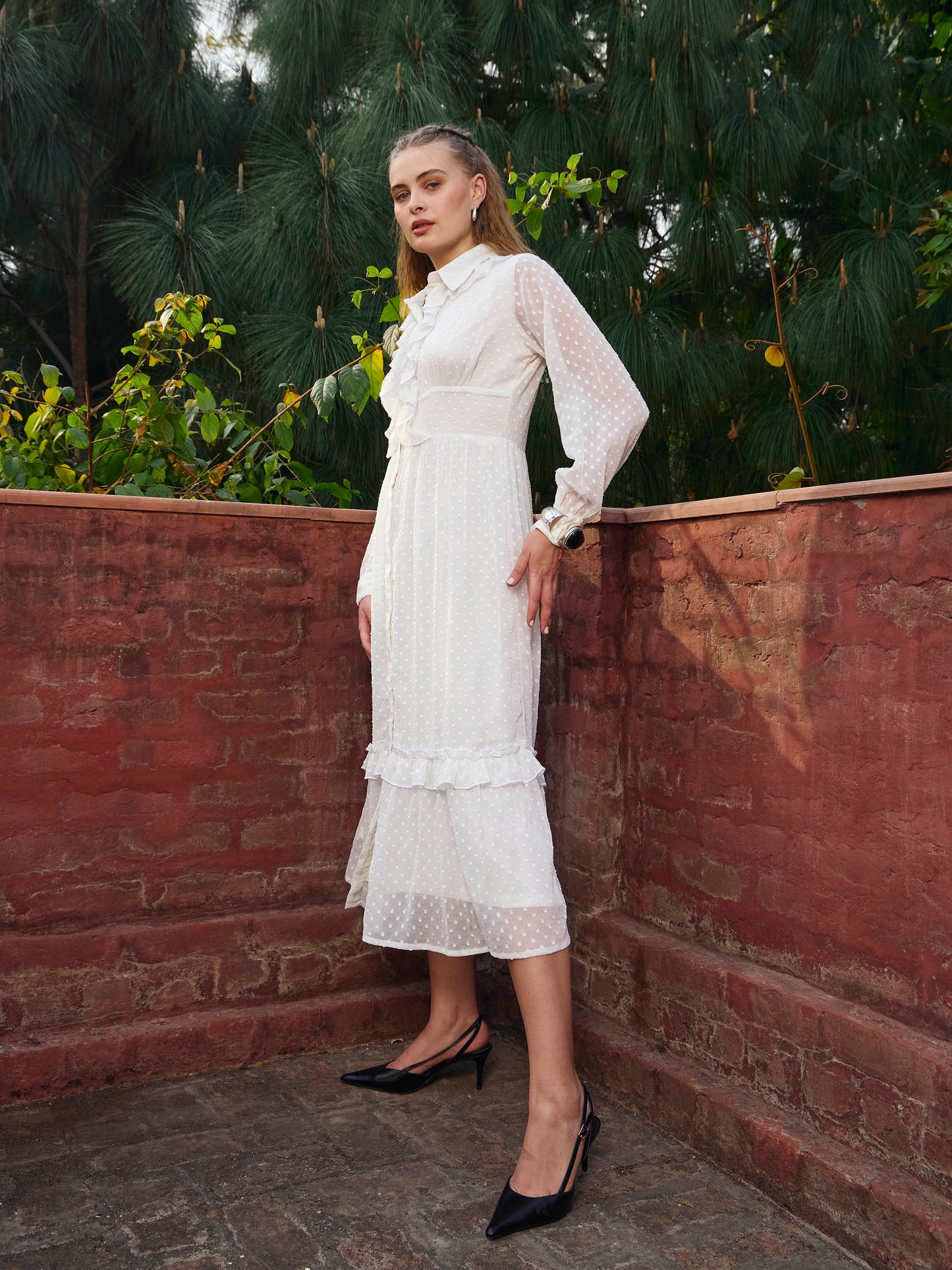 Women Green Dobby Puff Sleeve Midi Dress