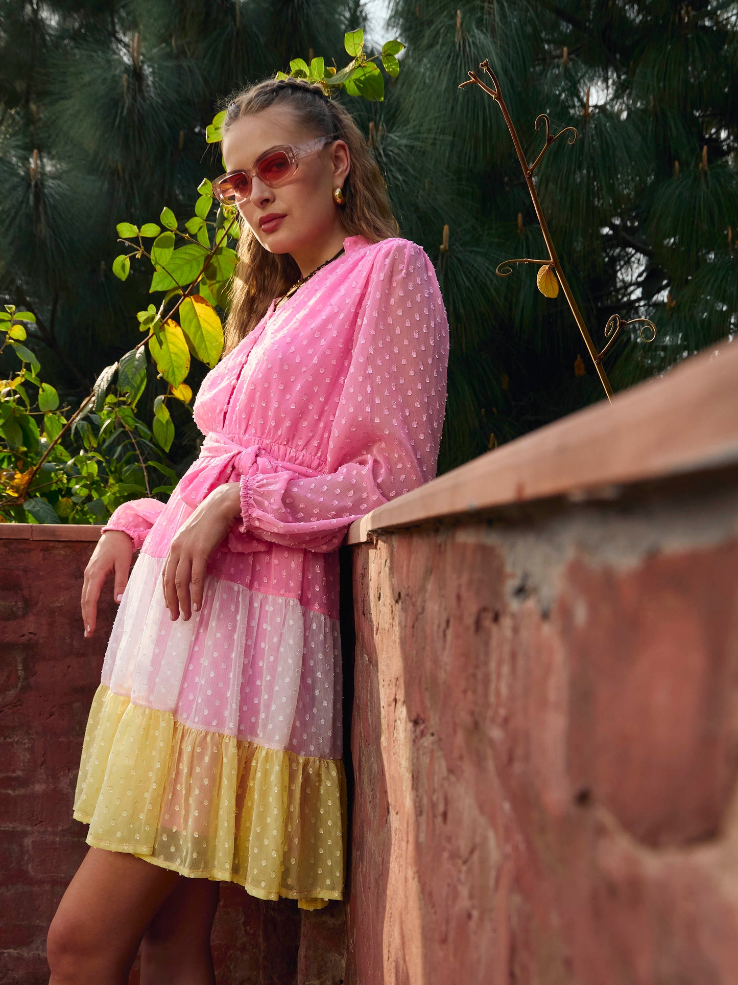 Women Pink Dobby Color Blocking Tiered Short Dress