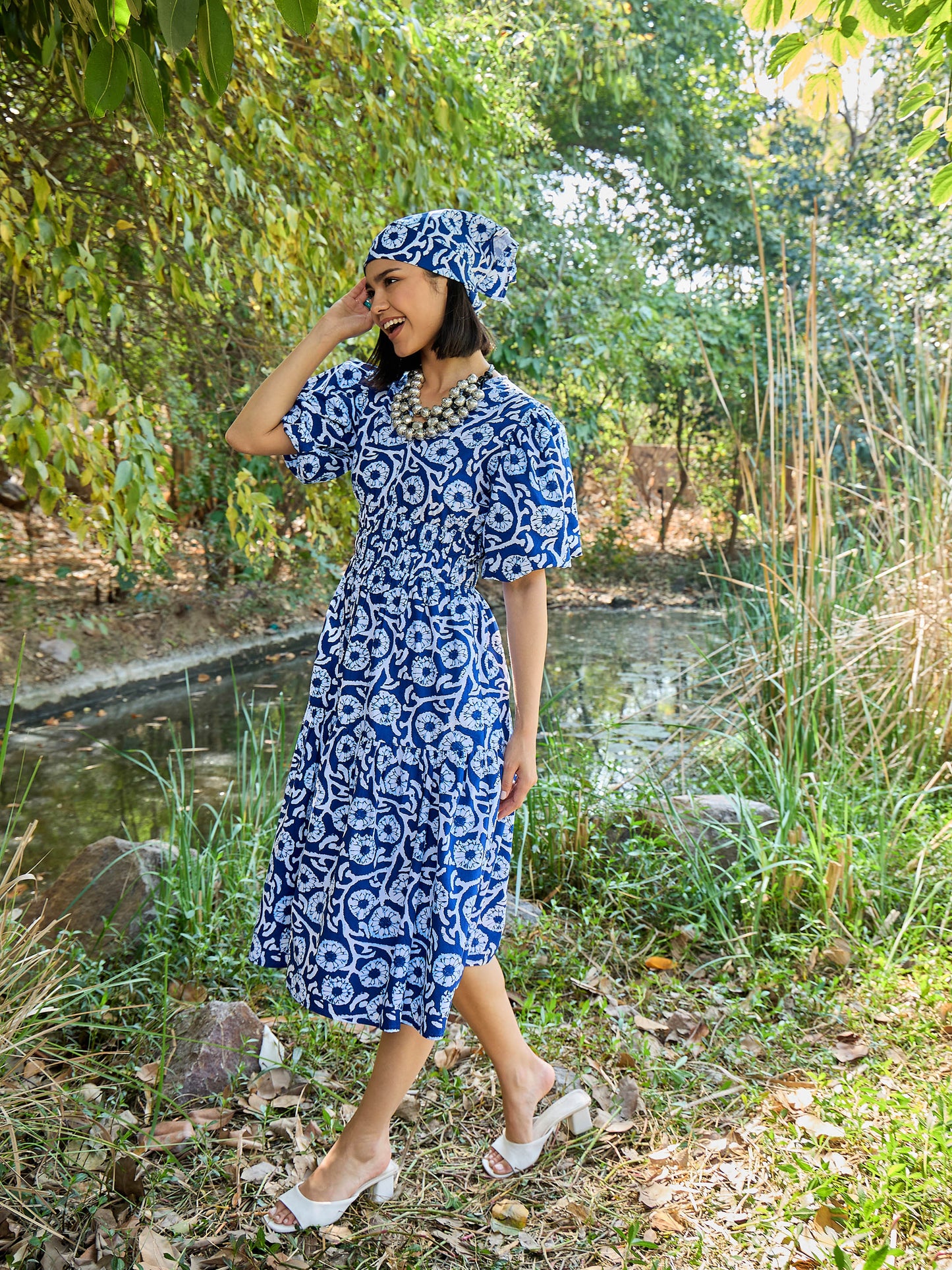 Blue & White V-Neck Puff Sleeves Midi Dress