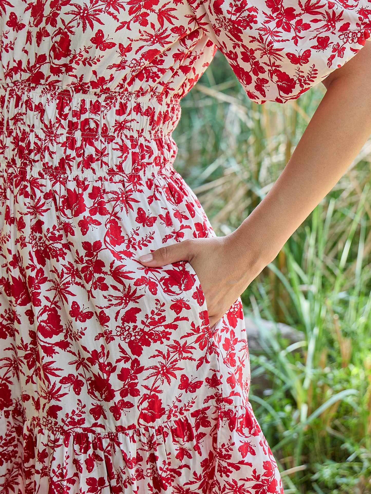 Women White & Red V-Neck Puff Sleeves Midi Dress