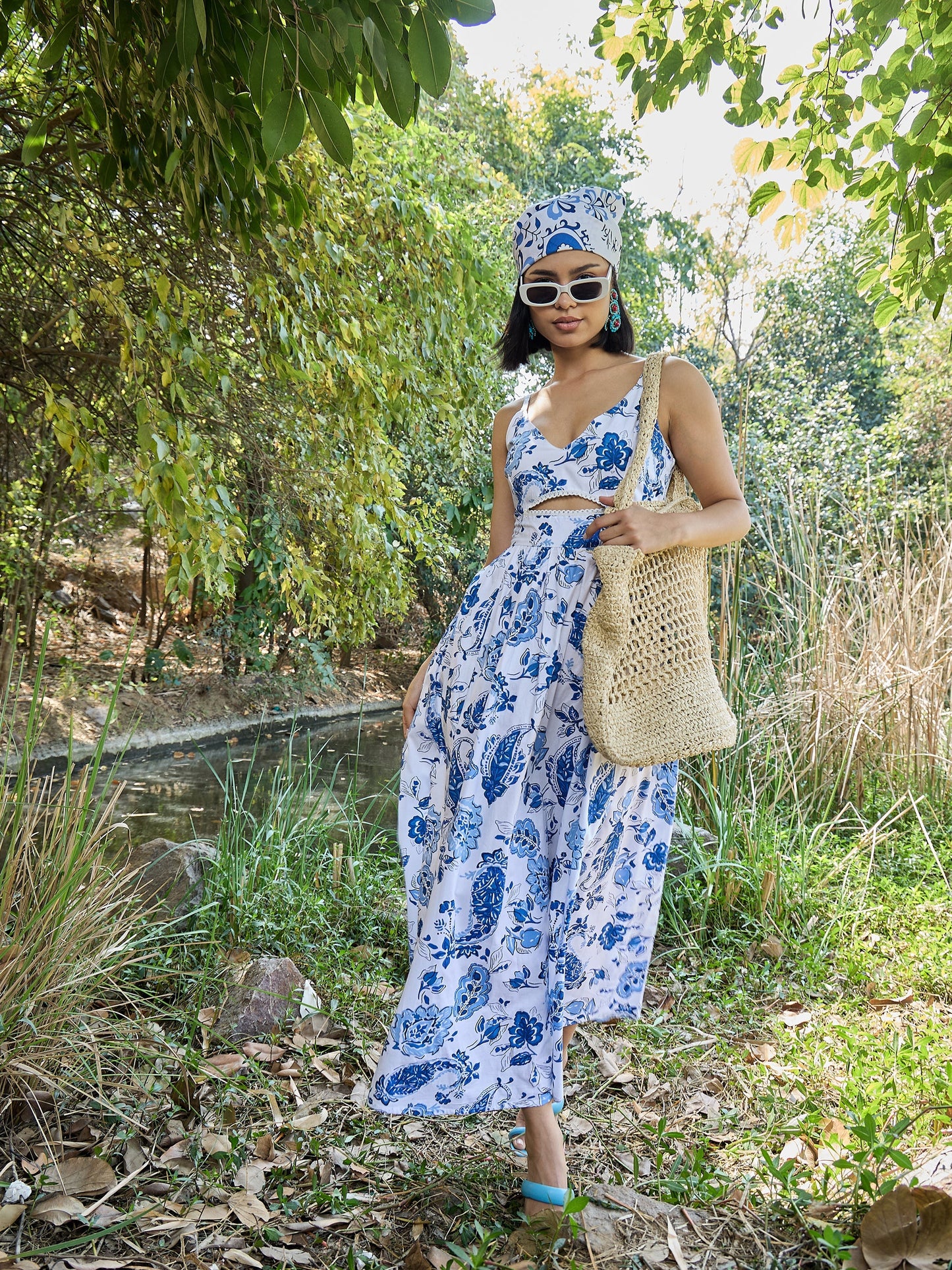 Women White & Blue Floral Front Cut Out Strappy Midi Dress