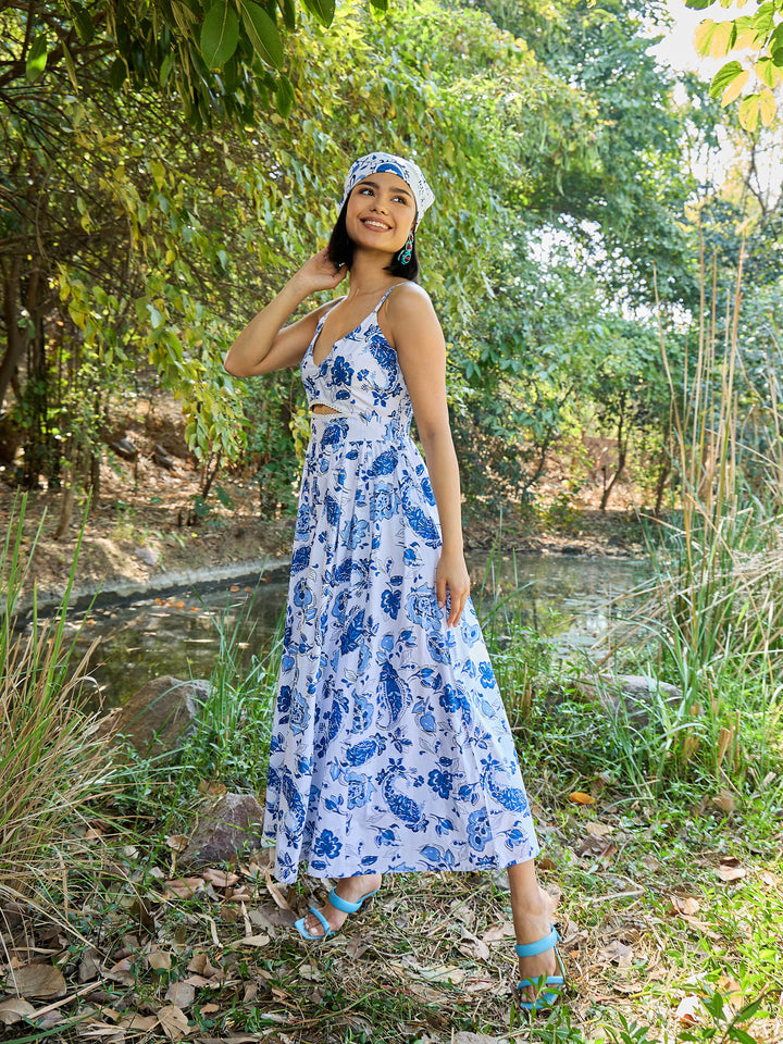 Women White &amp; Blue Floral Front Cut Out Strappy Midi Dress