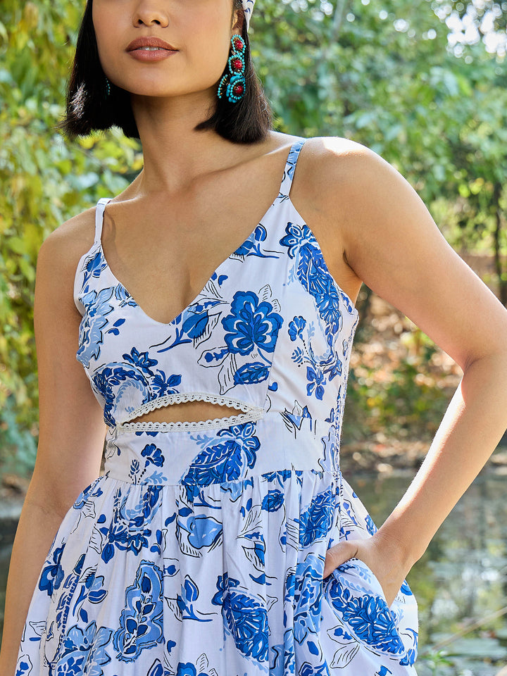 Women White &amp; Blue Floral Front Cut Out Strappy Midi Dress