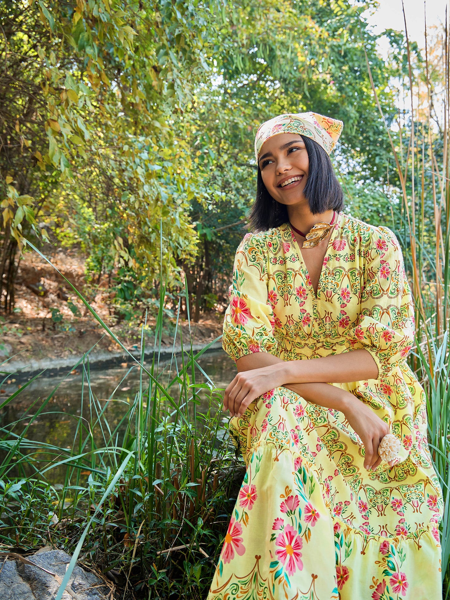 Women Yellow Floral V Neck Gathered Midi Dress
