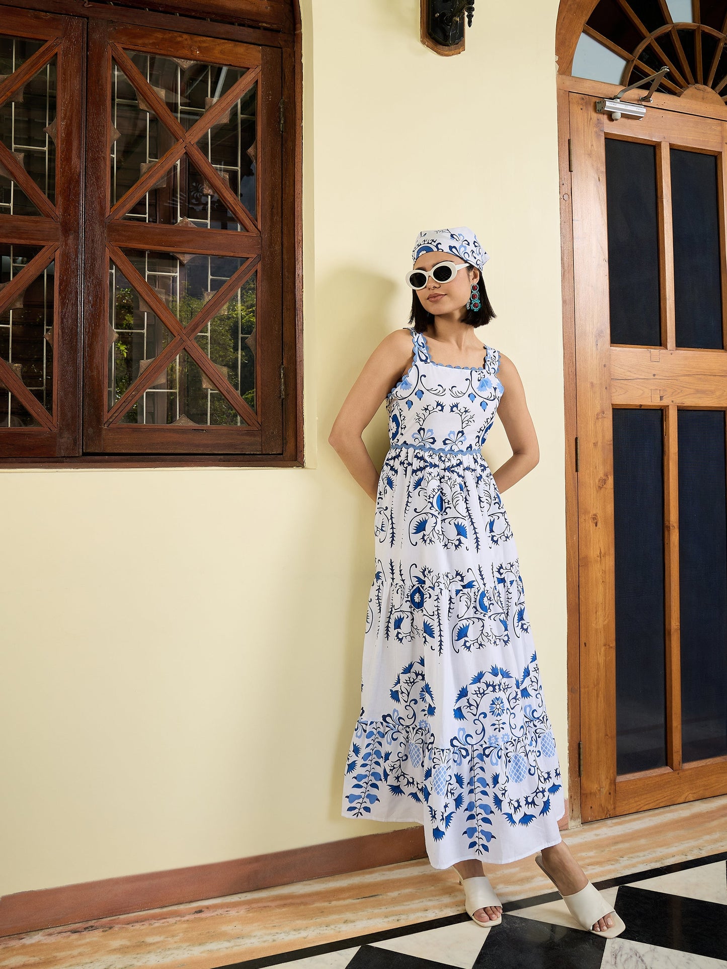 Women White & Blue Floral Strappy Tired Maxi Dress