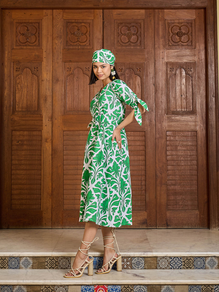 Women Green &amp; White Front Button Midi Dress