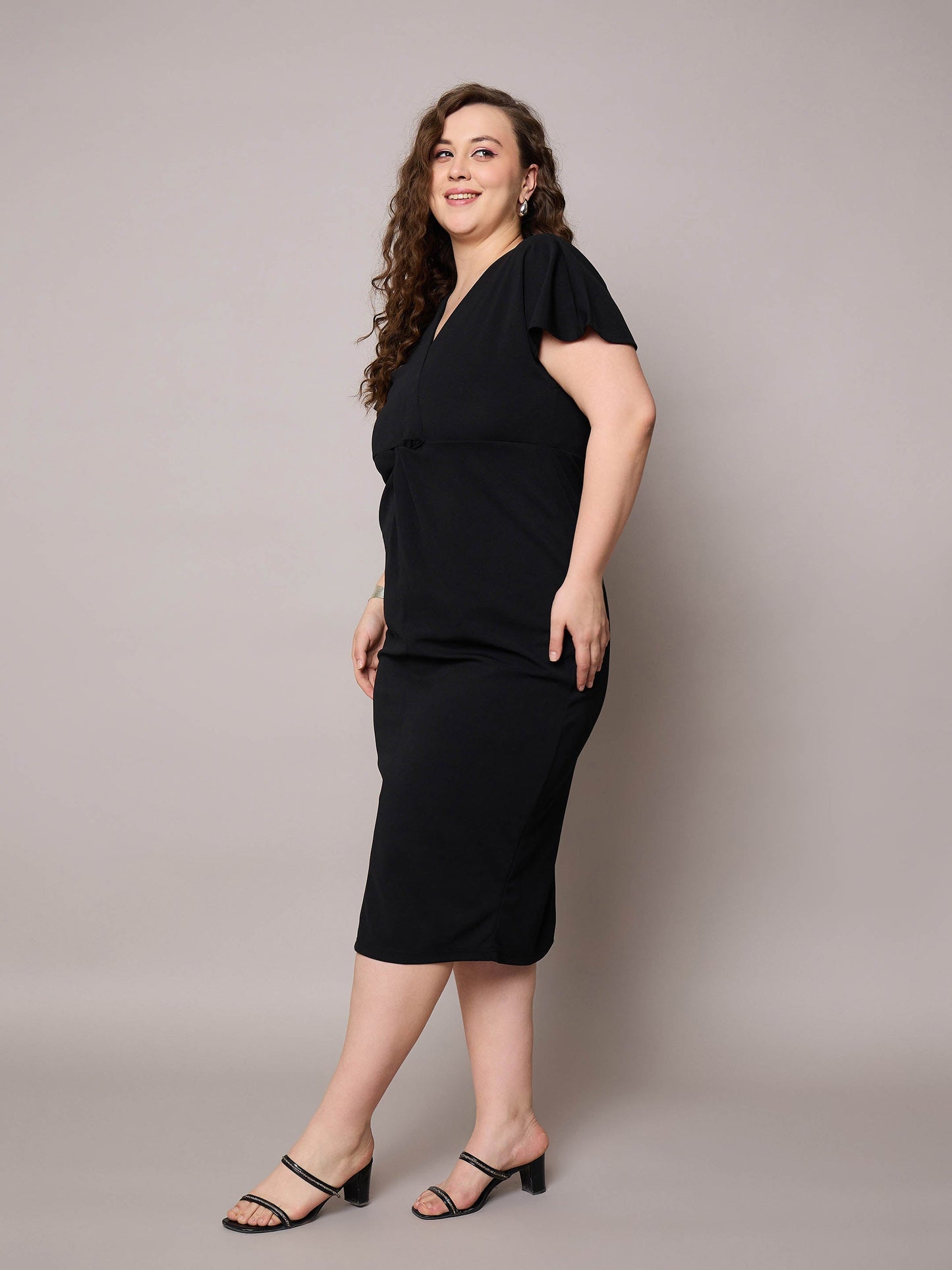 Black V Neck Short Sleeves Midi Dress