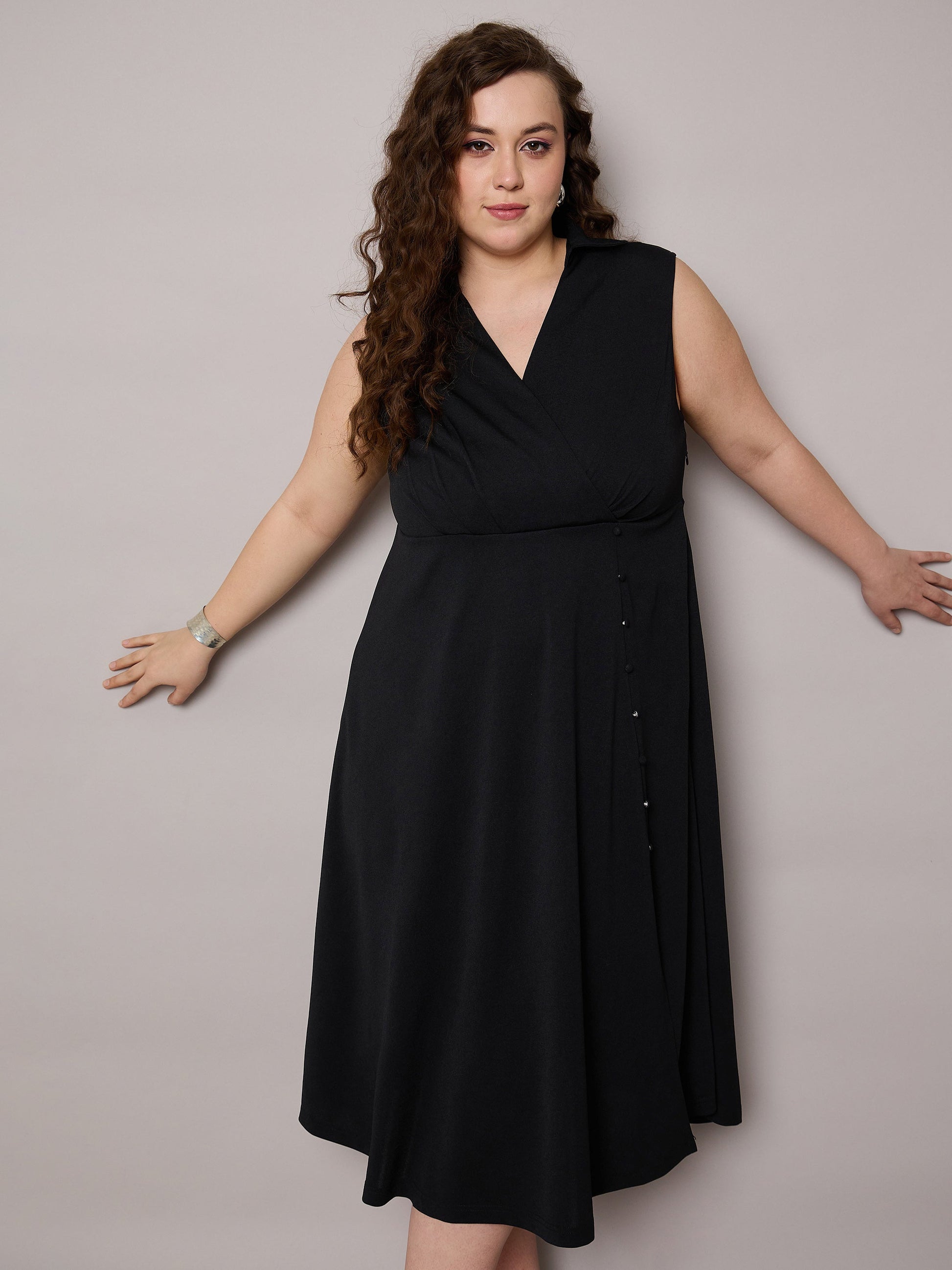 Black Sleeveless Side Slit Midi Dress-SASSAFRAS Curve