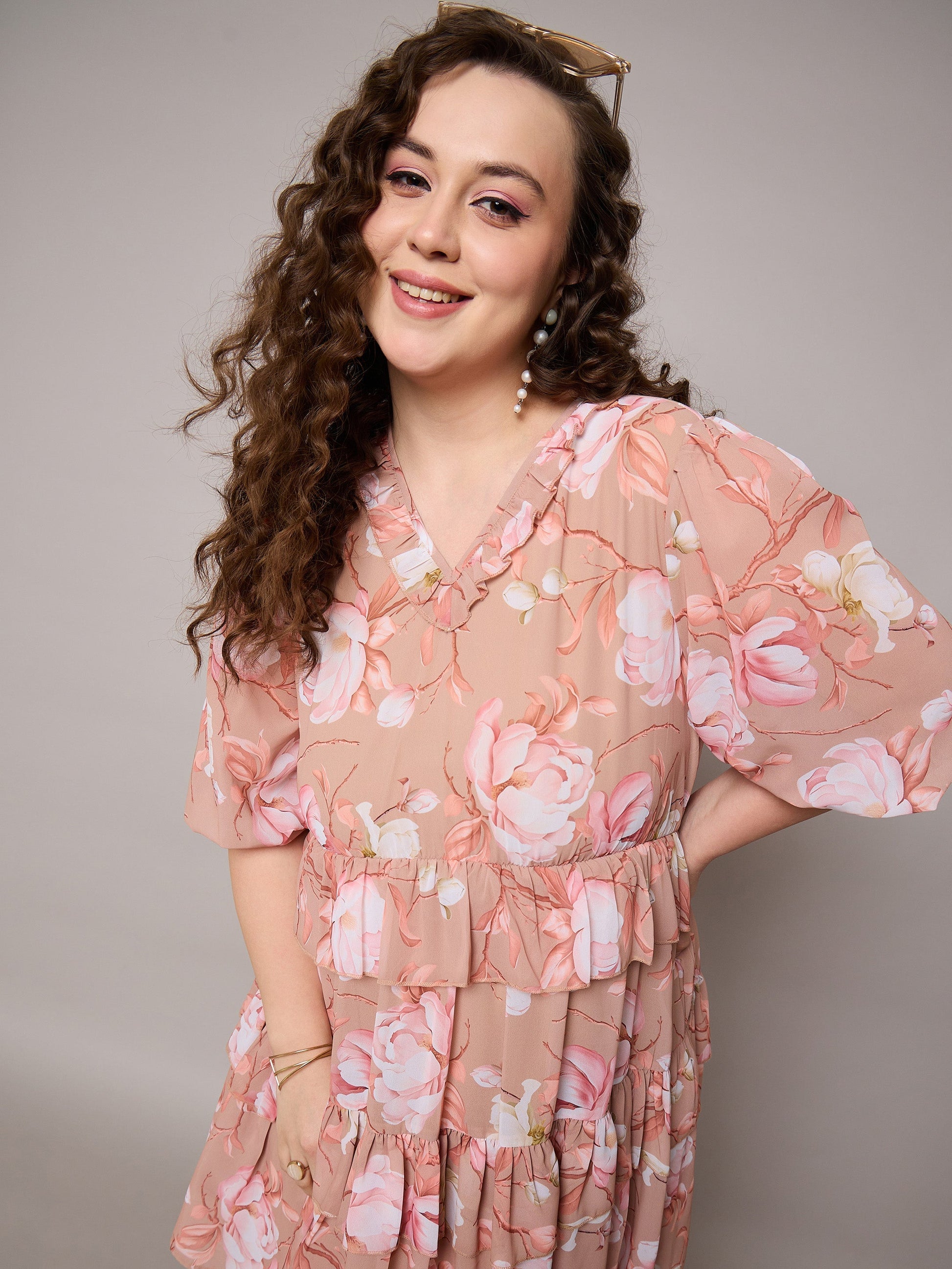 Brown Floral Short Tiered Dress-SASSAFRAS Curve