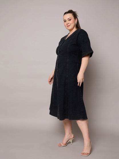 Black Denim V Neck Midi Dress-SASSAFRAS Curve