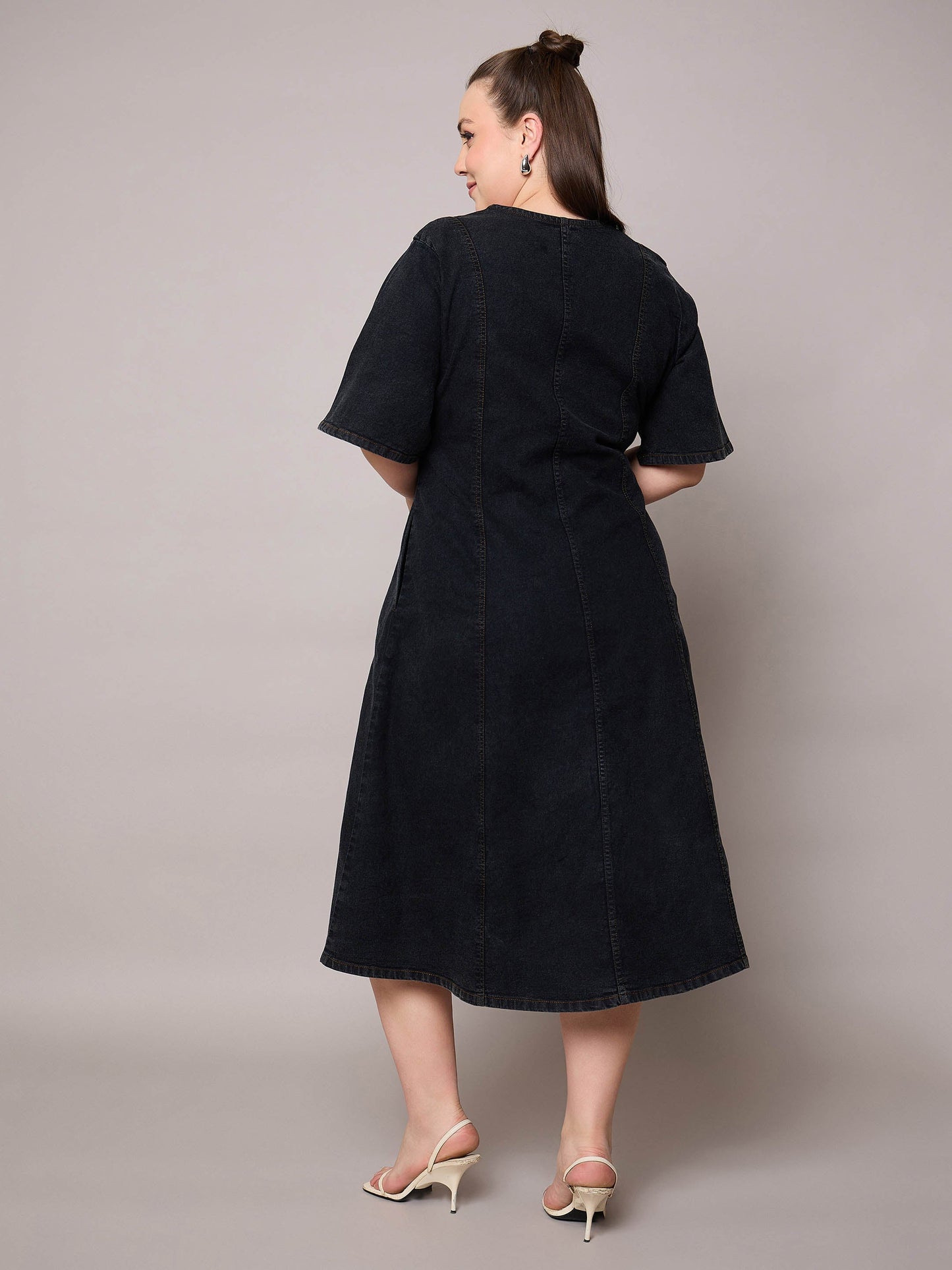 Black Denim V Neck Midi Dress-SASSAFRAS Curve