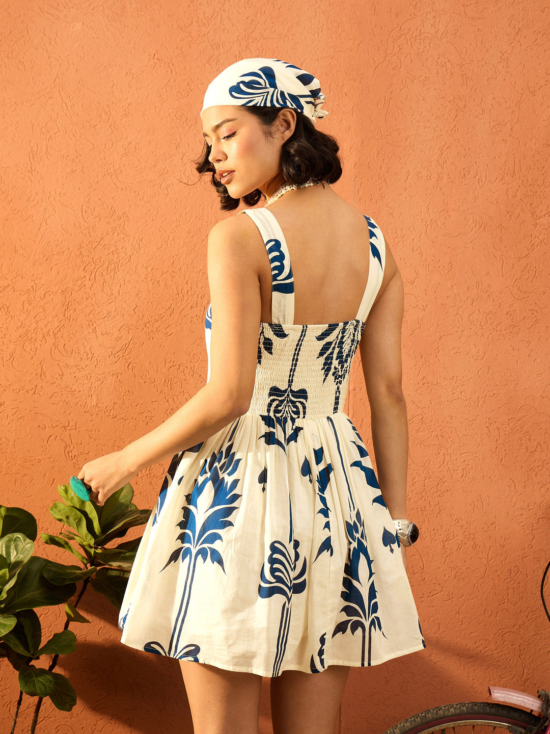 Women Blue &amp; Off White Floral Strappy Short Dress