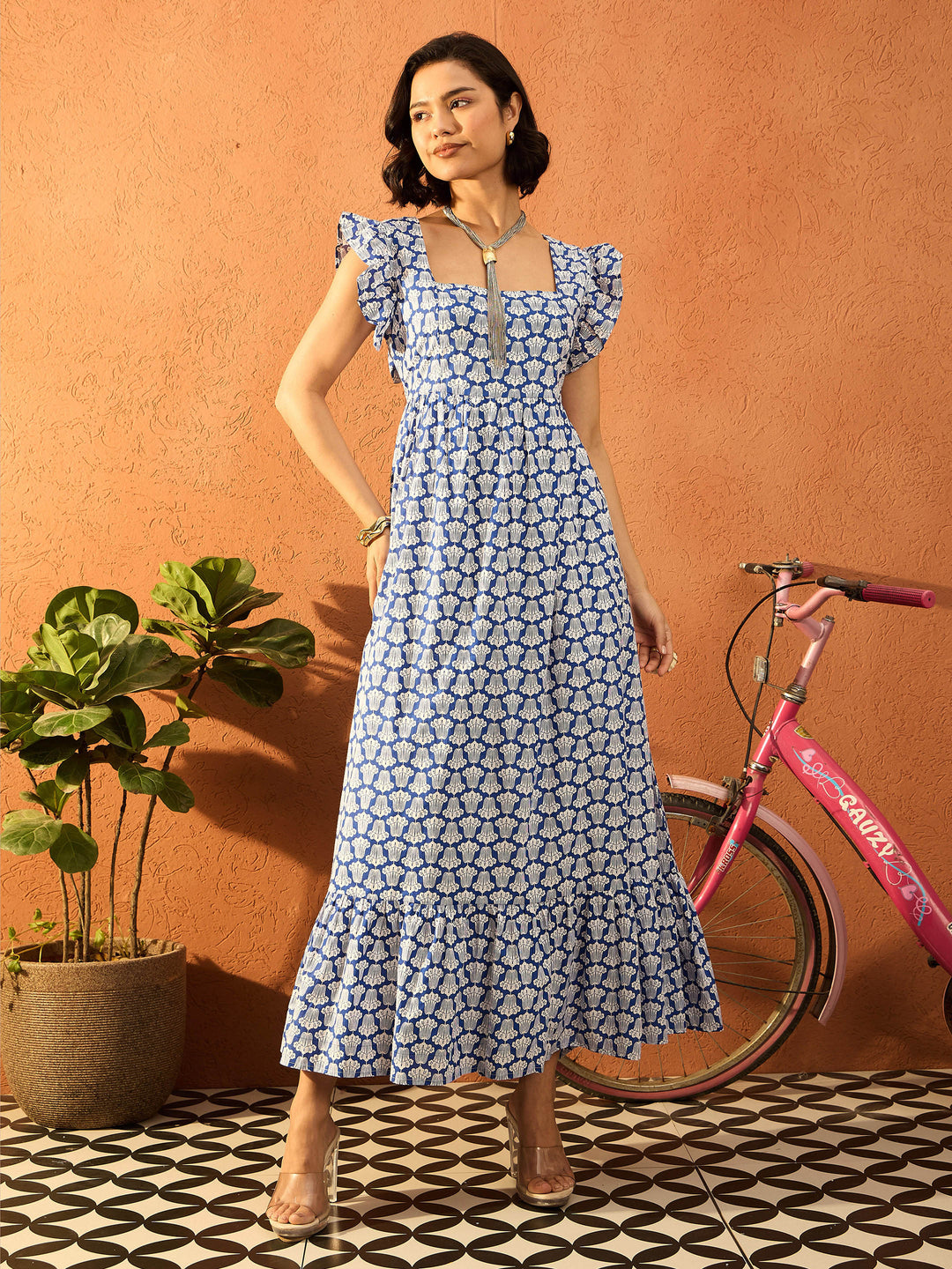 Women Blue &amp; White Floral Back Knot Maxi Dress