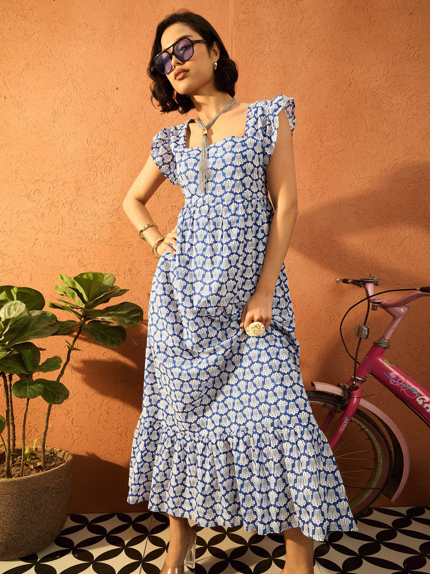 Women Blue & White Floral Back Knot Maxi Dress
