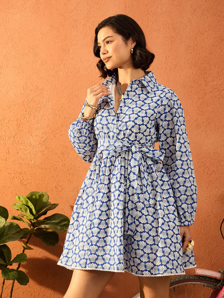 Women Blue &amp; White Floral Front Button Short Dress