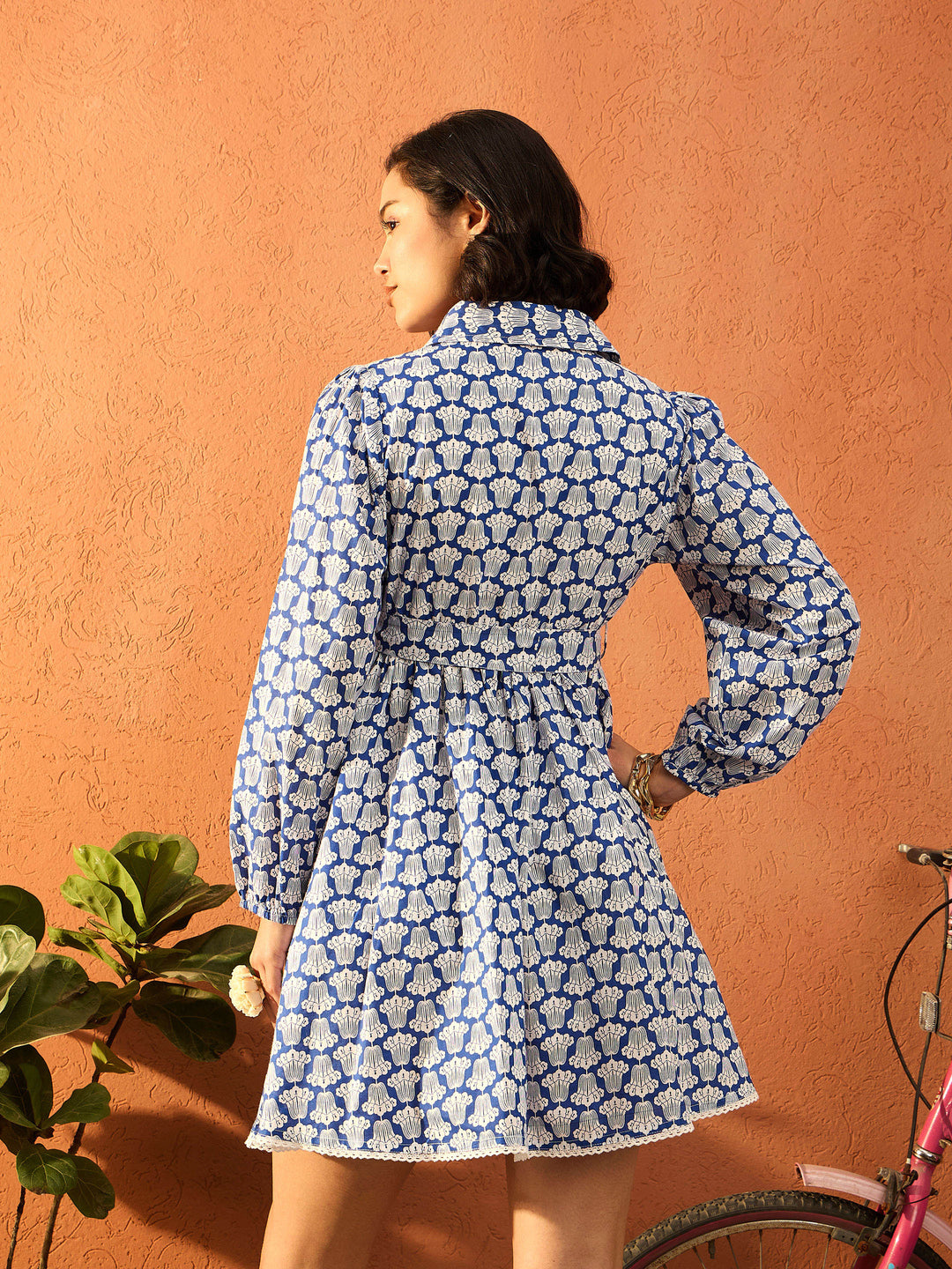 Women Blue &amp; White Floral Front Button Short Dress