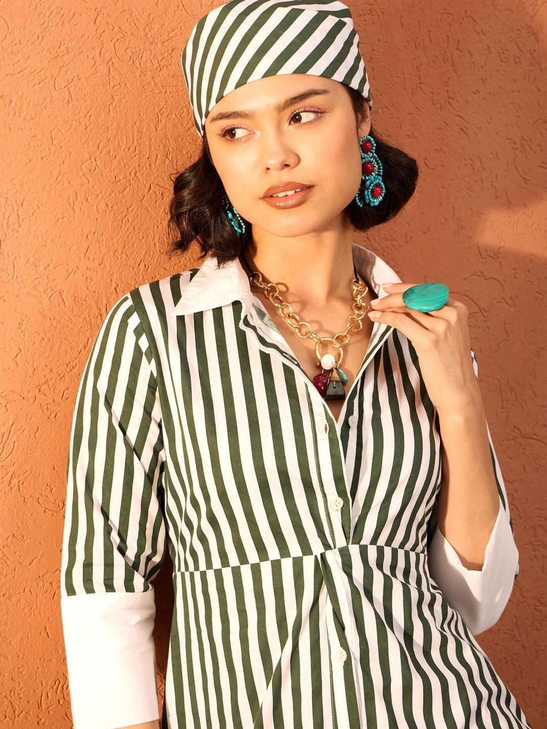 Women Green &amp; White Stripe Contrast Collar Midi Dress