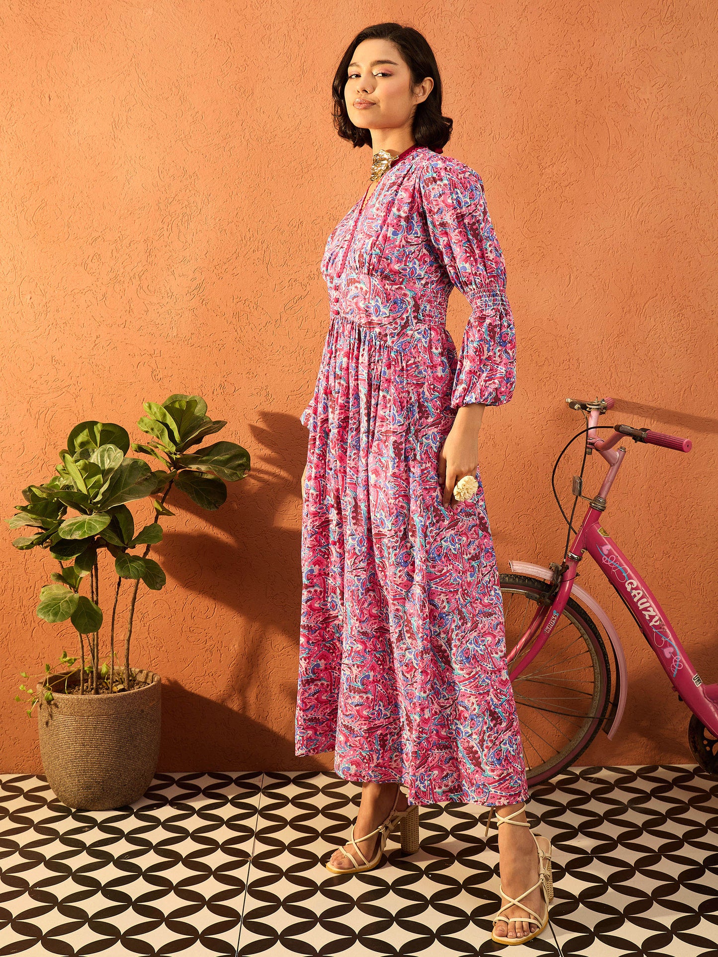 Women Pink Paisley V Neck Gathered Maxi Dress