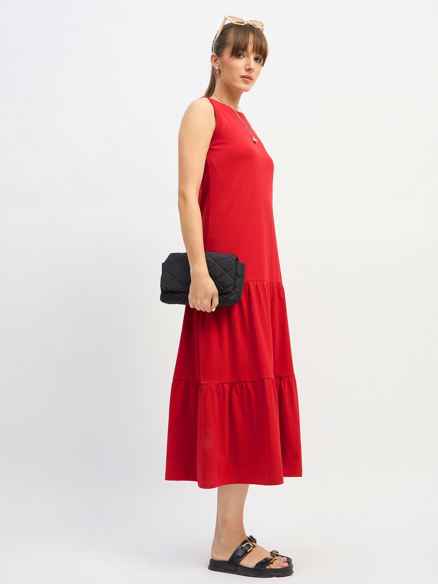 Women Red Sleeveless Tiered Midi Dress